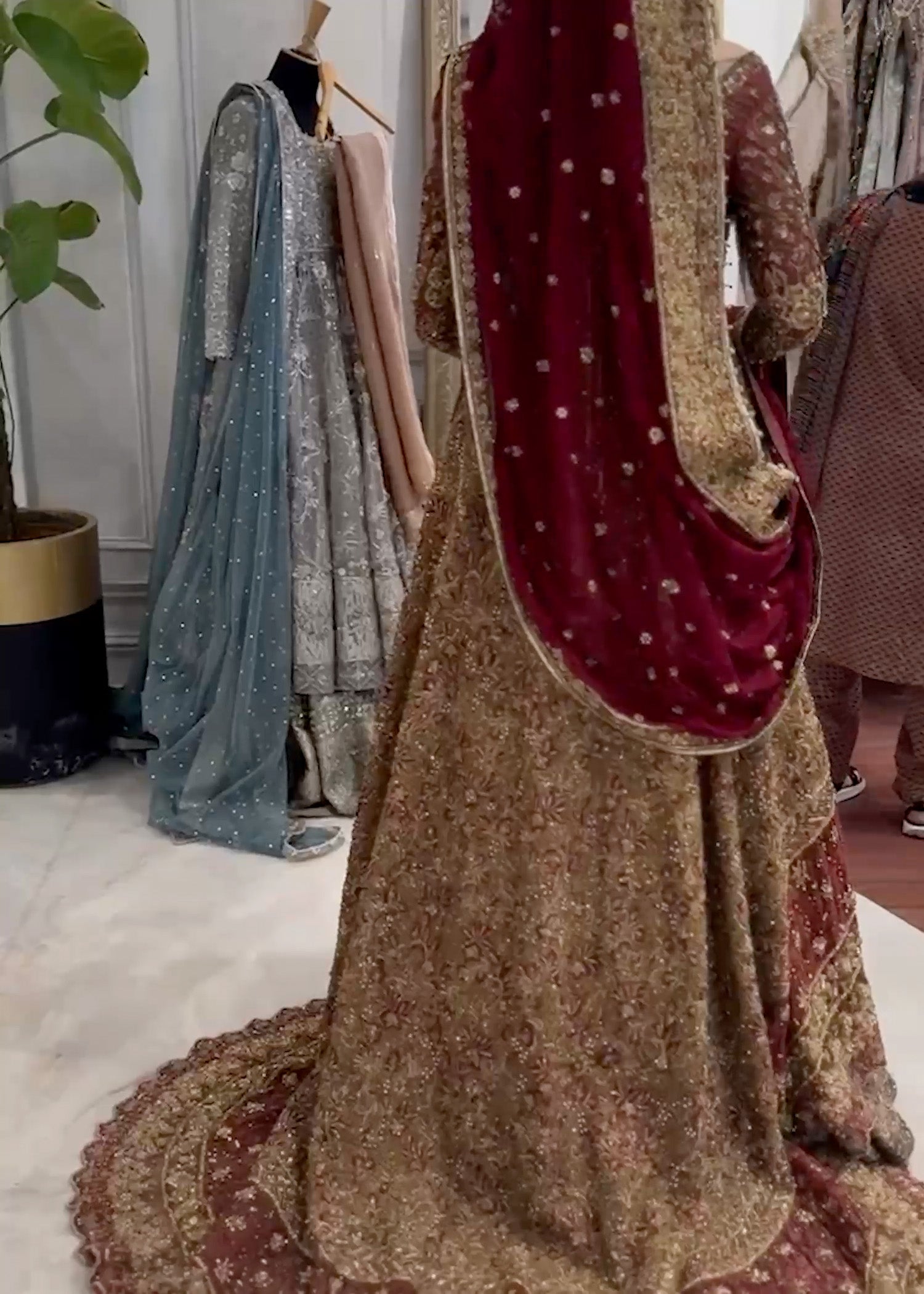 Pakistani Deep Maroon Gold Embellished Silk Velvet Bridal Gown (2-Piece) - Image 3