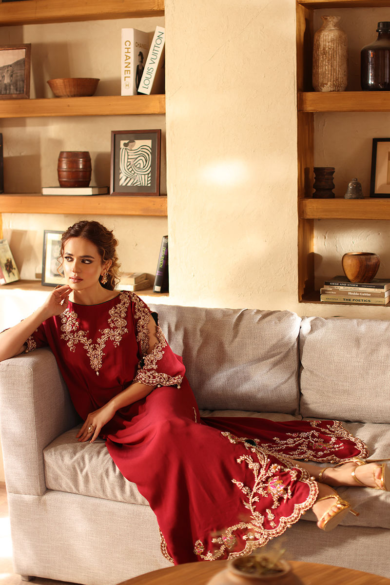 Pakistani Maroon Hand-Embellished Pure Raw Silk Kaftan (1-Pc) - Image 4