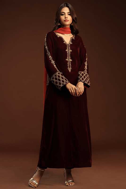 Pakistani Maroon Embroidered Velvet Kaftan Dress (3-Piece) - Image 2