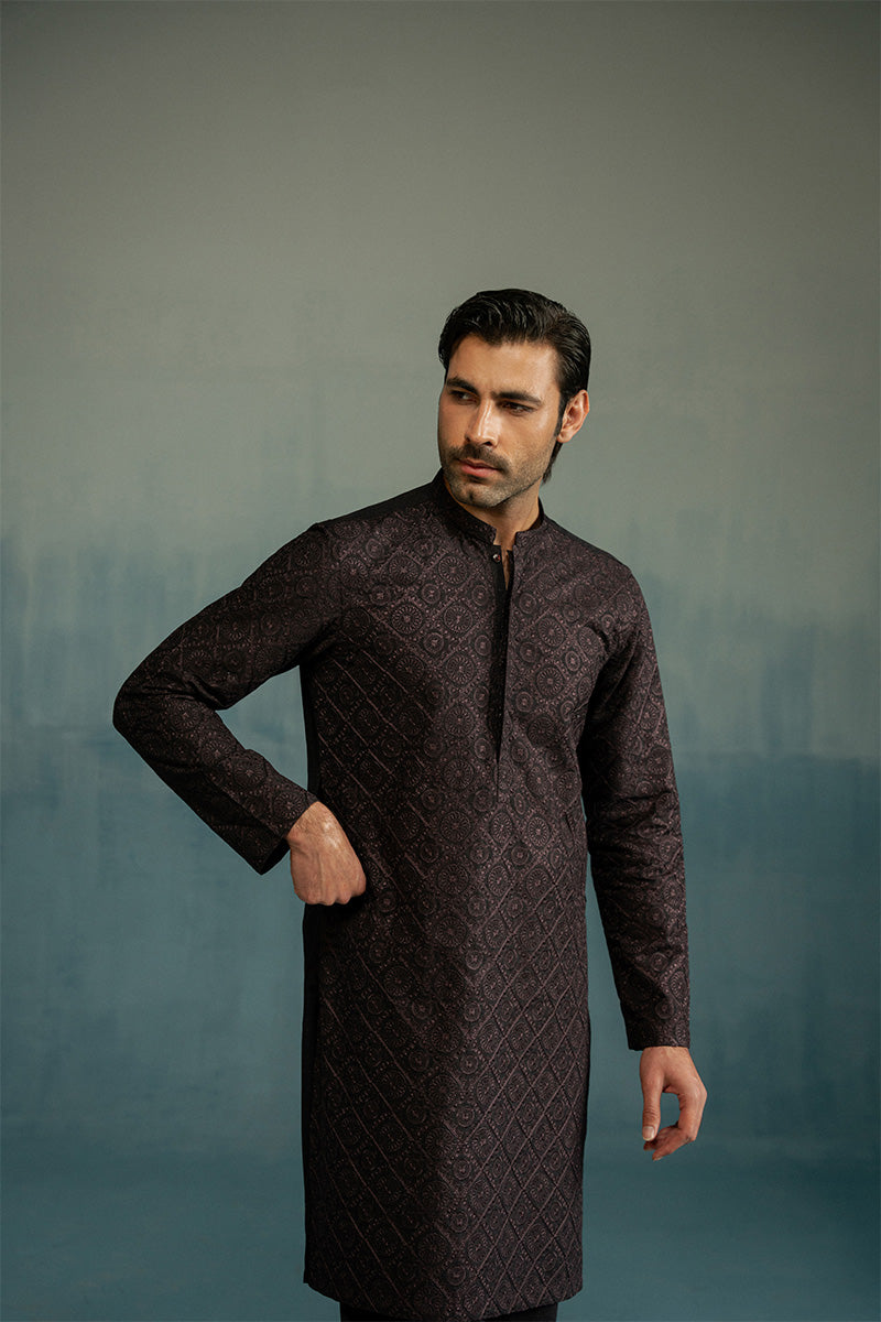 Rasin Embroidered Multani Karandi Kurta Pajama (2-Piece) - Image 4