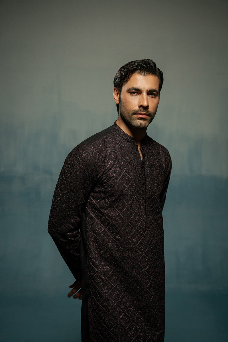 Rasin Embroidered Multani Karandi Kurta Pajama (2-Piece) - Image 5