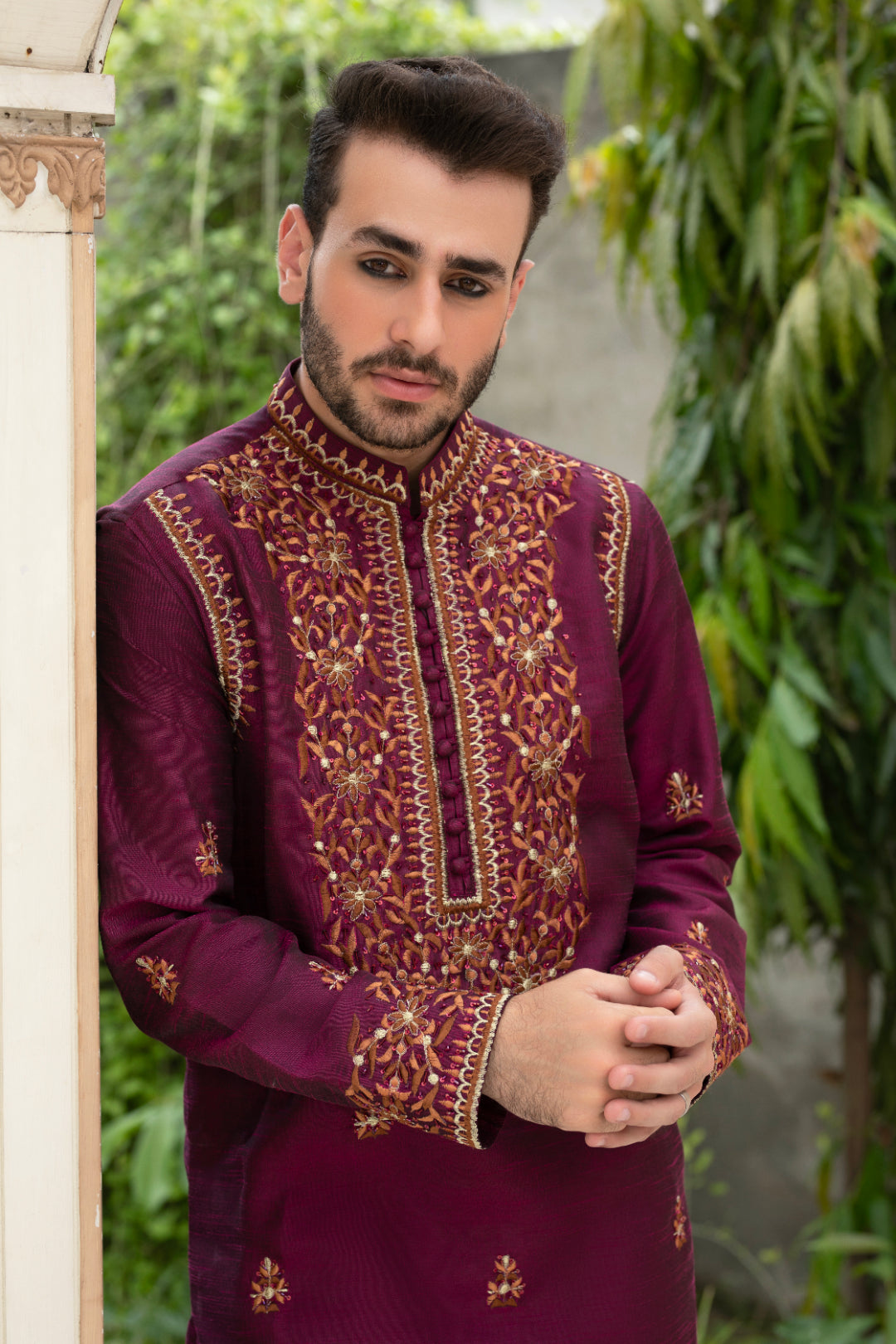 Burgundy Hand Embroidered Silk Kurta Pajama (2-Piece) - Image 4