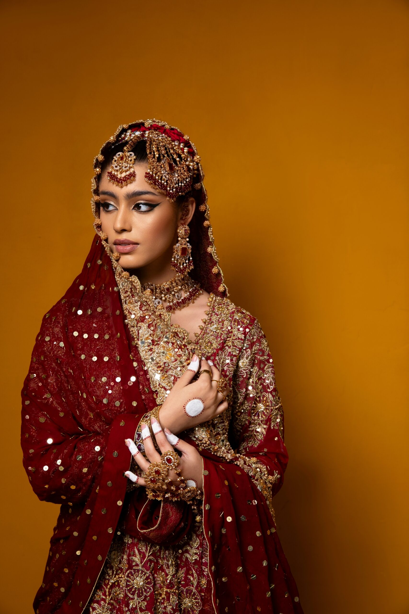 Maroonish Red Embroidered Net Bridal Lehenga (3-Piece) - Image 15