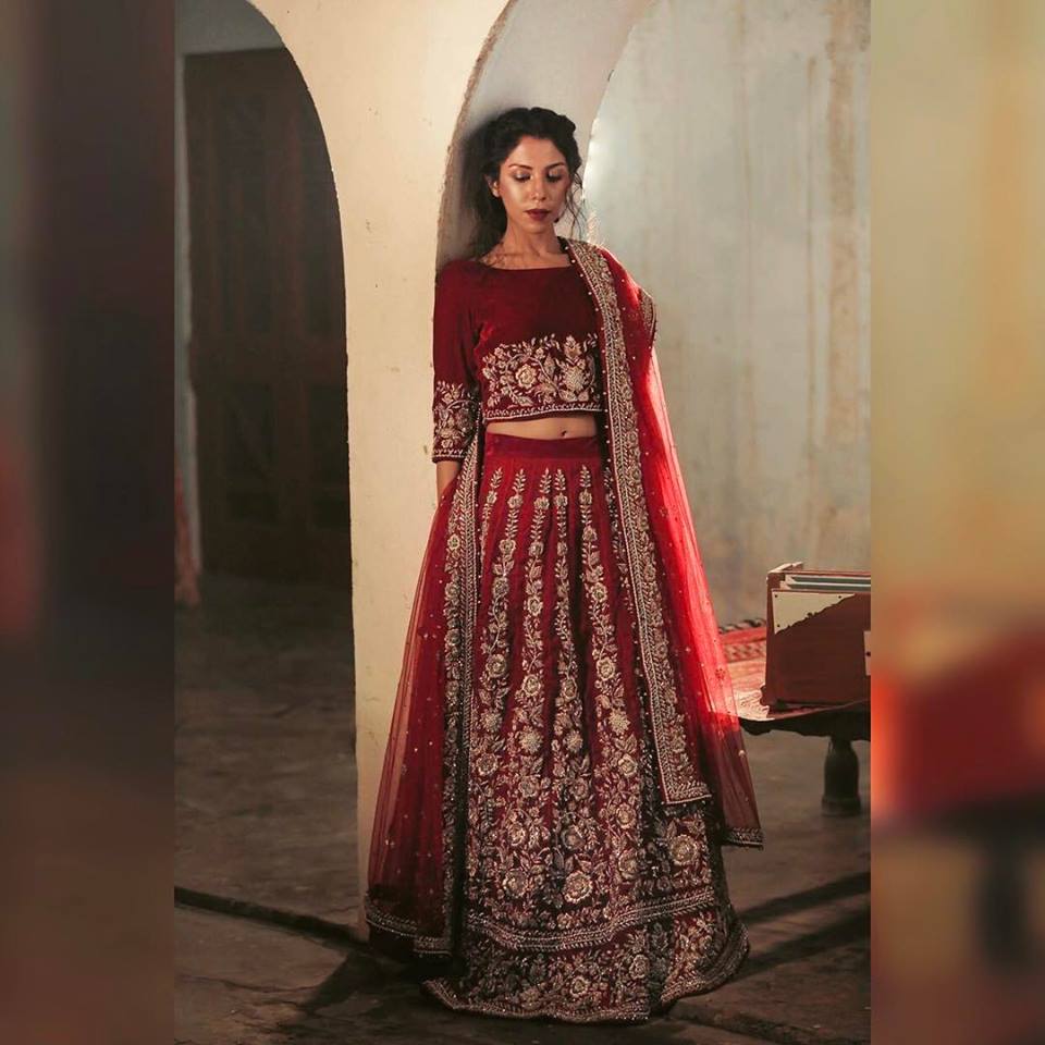 Burgundy Red Hand-Embellished Organza Bridal Lehenga (3-Piece) - Image 5