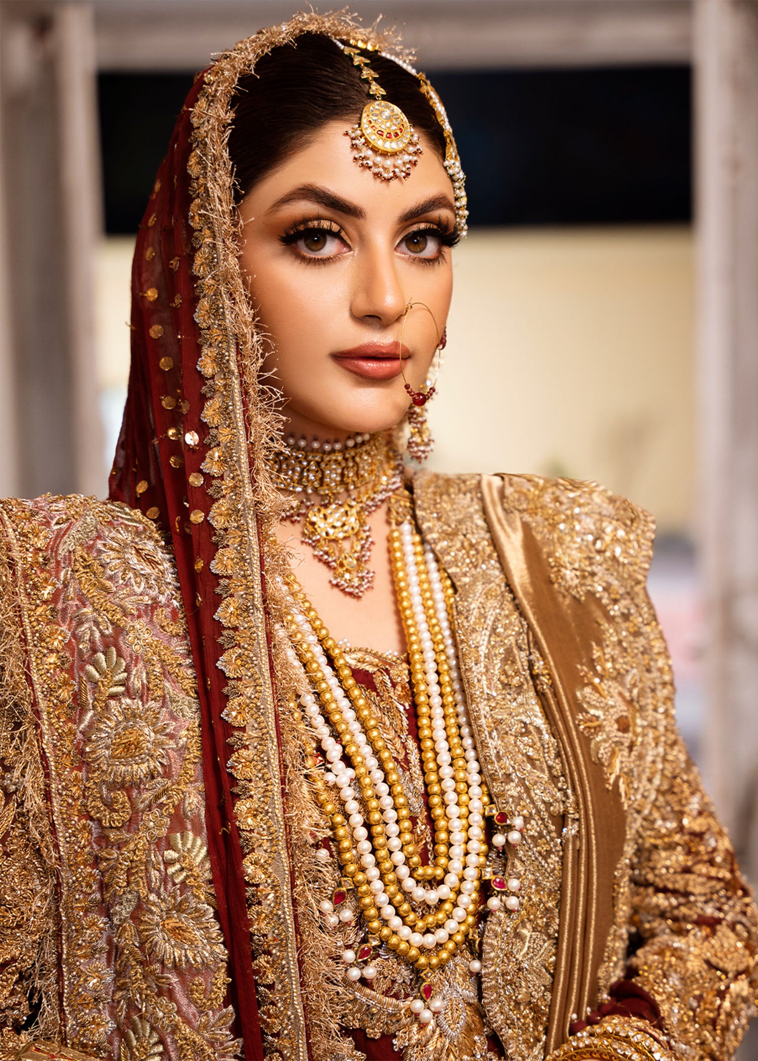 Pakistani Maroon Gold Embroidered Chiffon Khamkhaab Farshi Lehenga (3-Piece) - Image 3