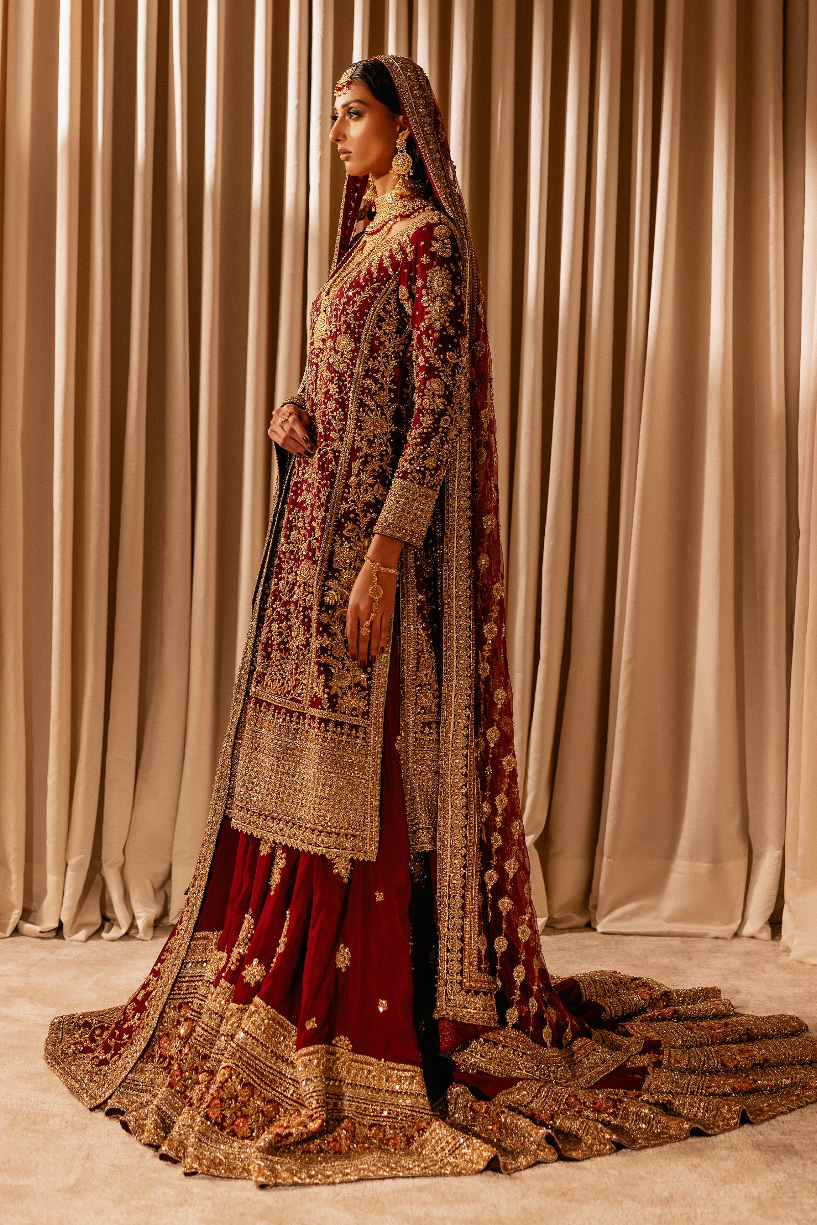 Pakistani Maroon Zardozi Raw Silk Farshi Lehenga (4-Piece) - Image 4