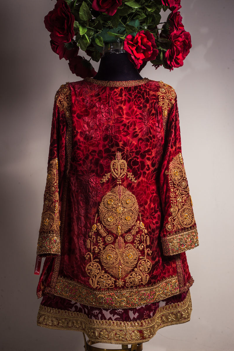 Maroon Embroidered Double Palachi & Brocade Lehenga (3-Piece) - Image 3