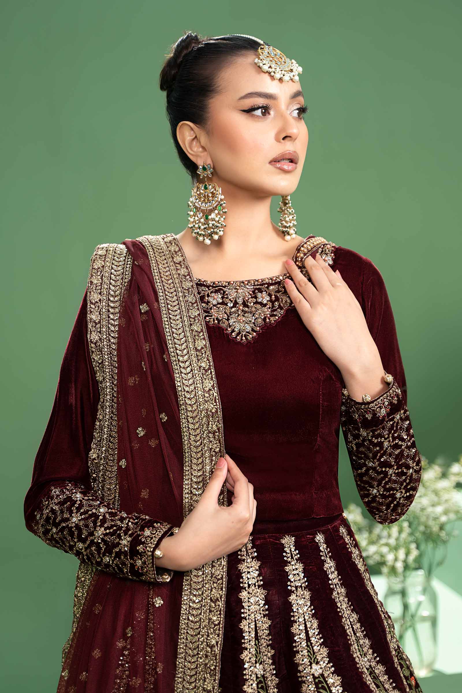 Maroon Embroidered Velvet Lehenga Set (3-Piece) - Image 2