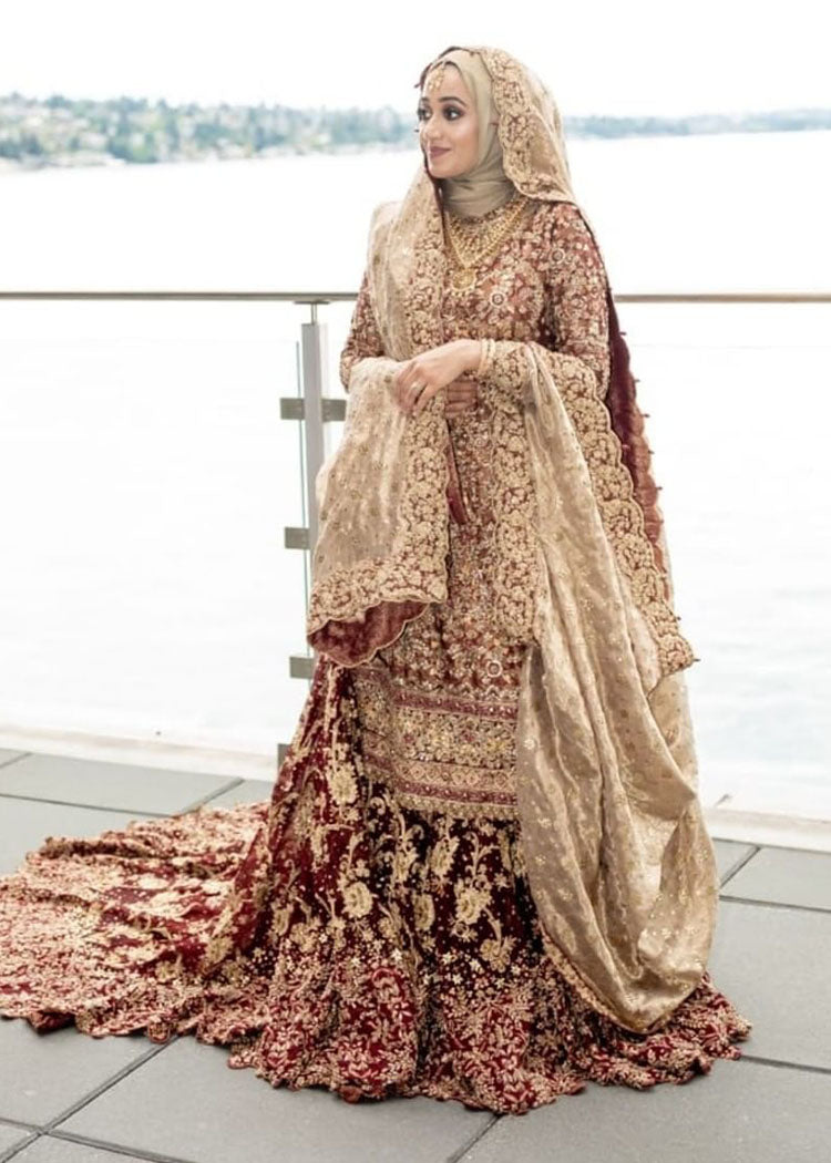 Pakistani Deep Maroon Gold Embroidered Velvet Bridal Lehenga (3-Piece) - Image 5