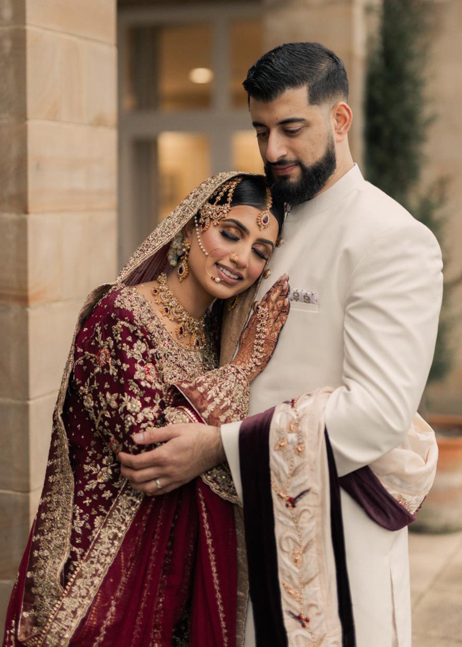 Pakistani Deep Maroon Zardozi Velvet Bridal Lehenga (3-Piece) - Image 3