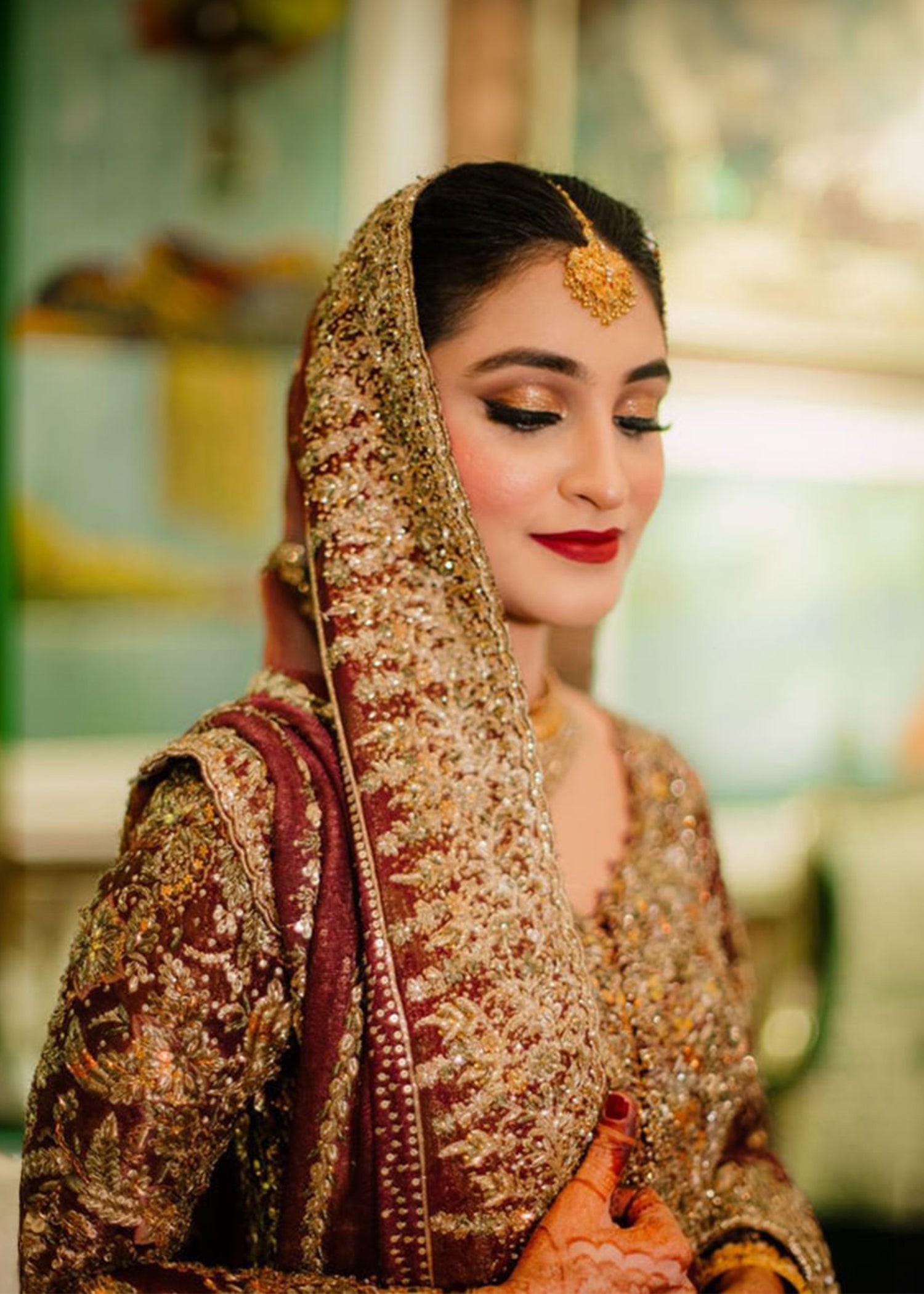 Pakistani Deep Maroon Antique Gold Velvet Bridal Lehenga (3-Piece) - Image 5