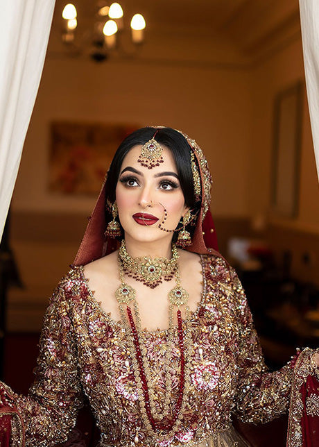 Pakistani Deep Maroon Embellished Velvet Bridal Lehenga (3-Piece) - Image 3
