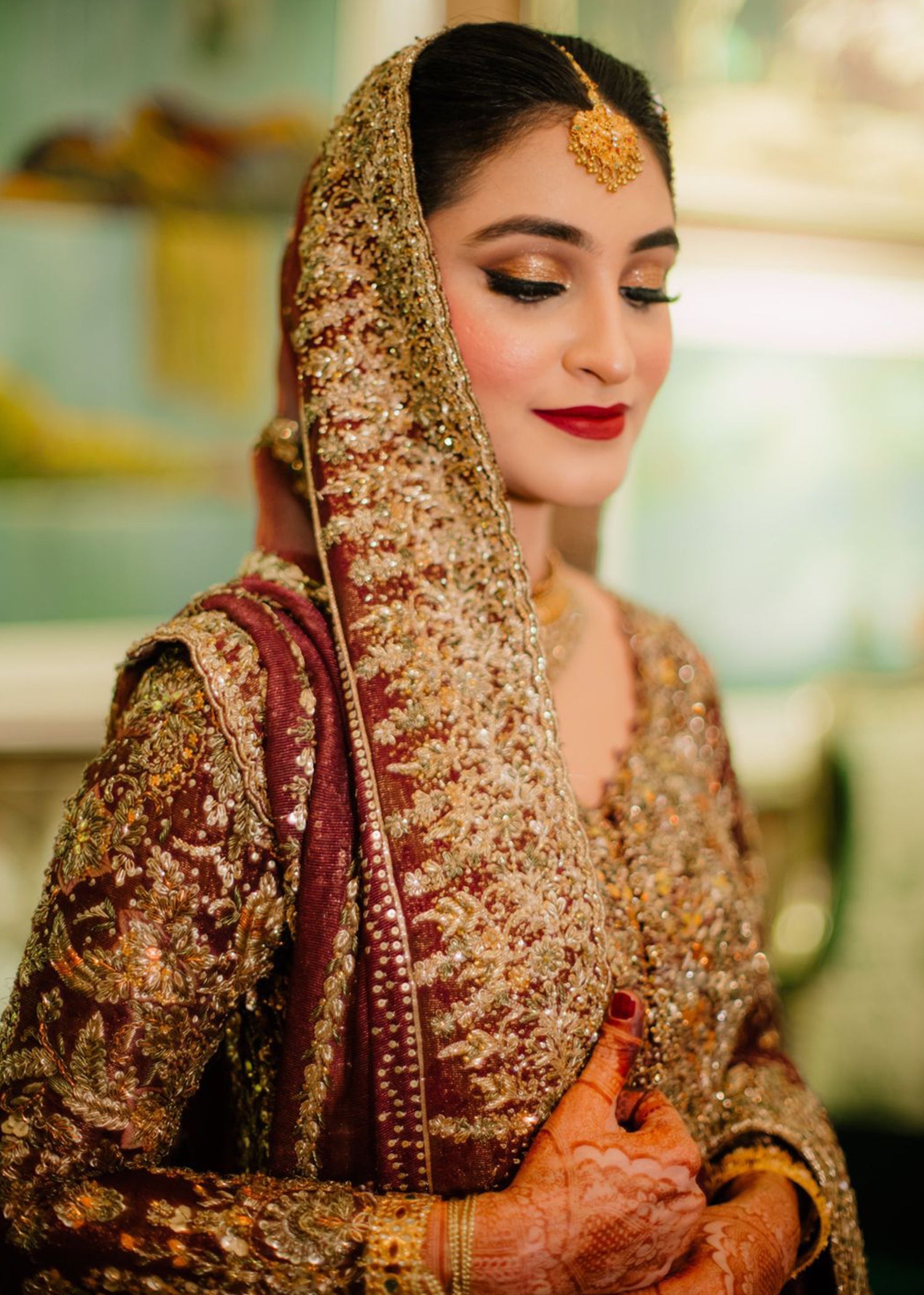 Pakistani Deep Maroon Gold Embroidered Velvet Bridal Lehenga (3-Piece) - Image 3