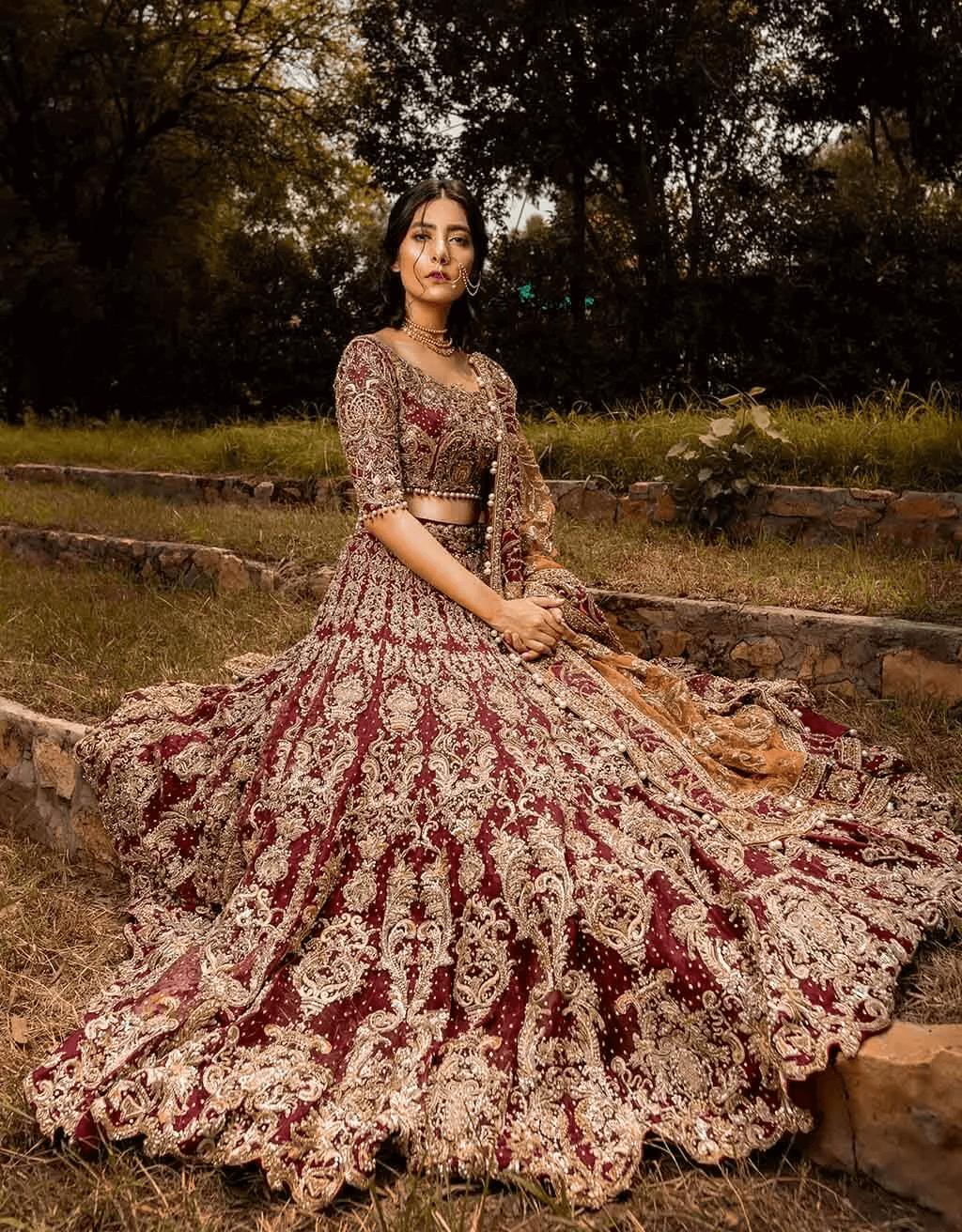 Pakistani Maroon Embellished Velvet Lehenga Choli (3-Piece) - Image 4