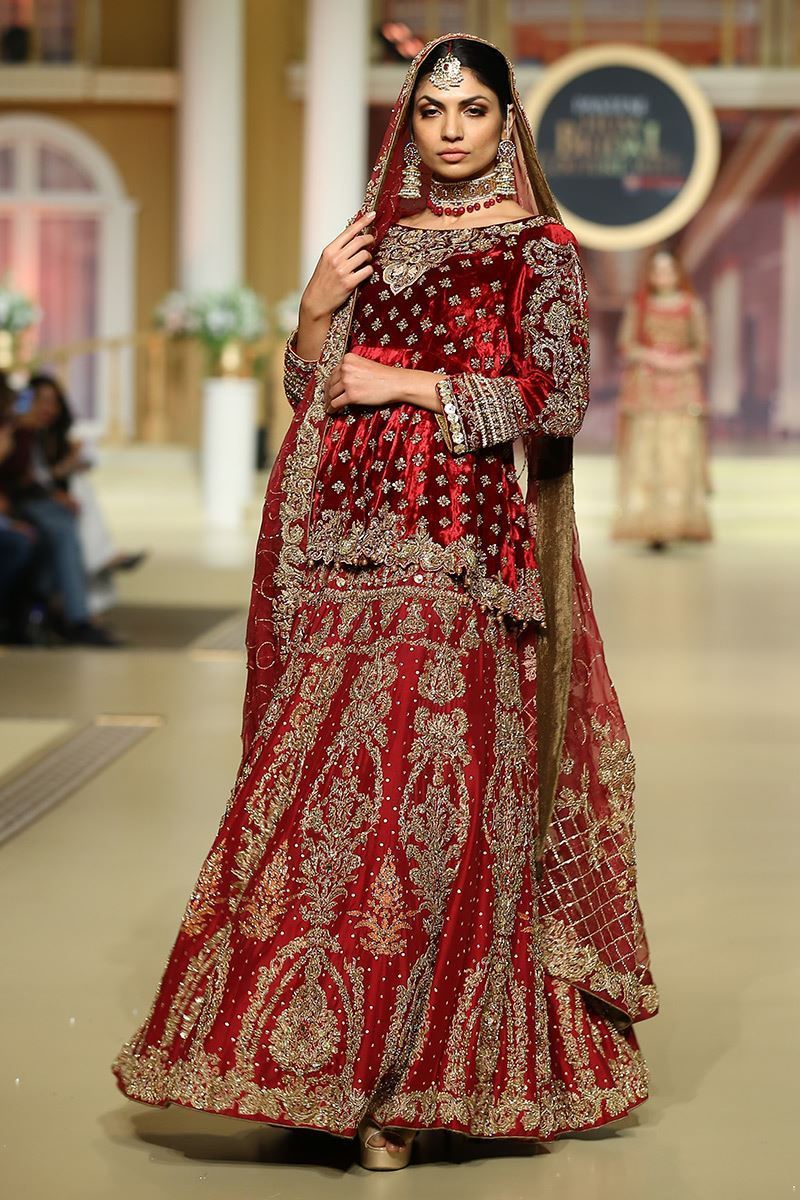 Pakistani Maroon Zardozi Velvet Peplum with Raw Silk Lehenga (3-Piece) - Image 2