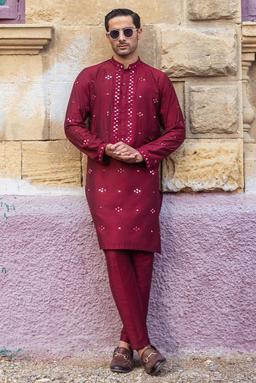 Maroon Mirror Work Khaddi Silk Kurta (3-Piece) - Image 2