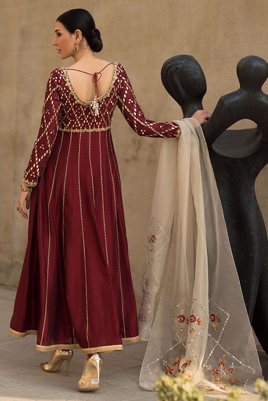 Maroon Mirror Work Khaddi Net Pishwas (3-Piece) - Image 3