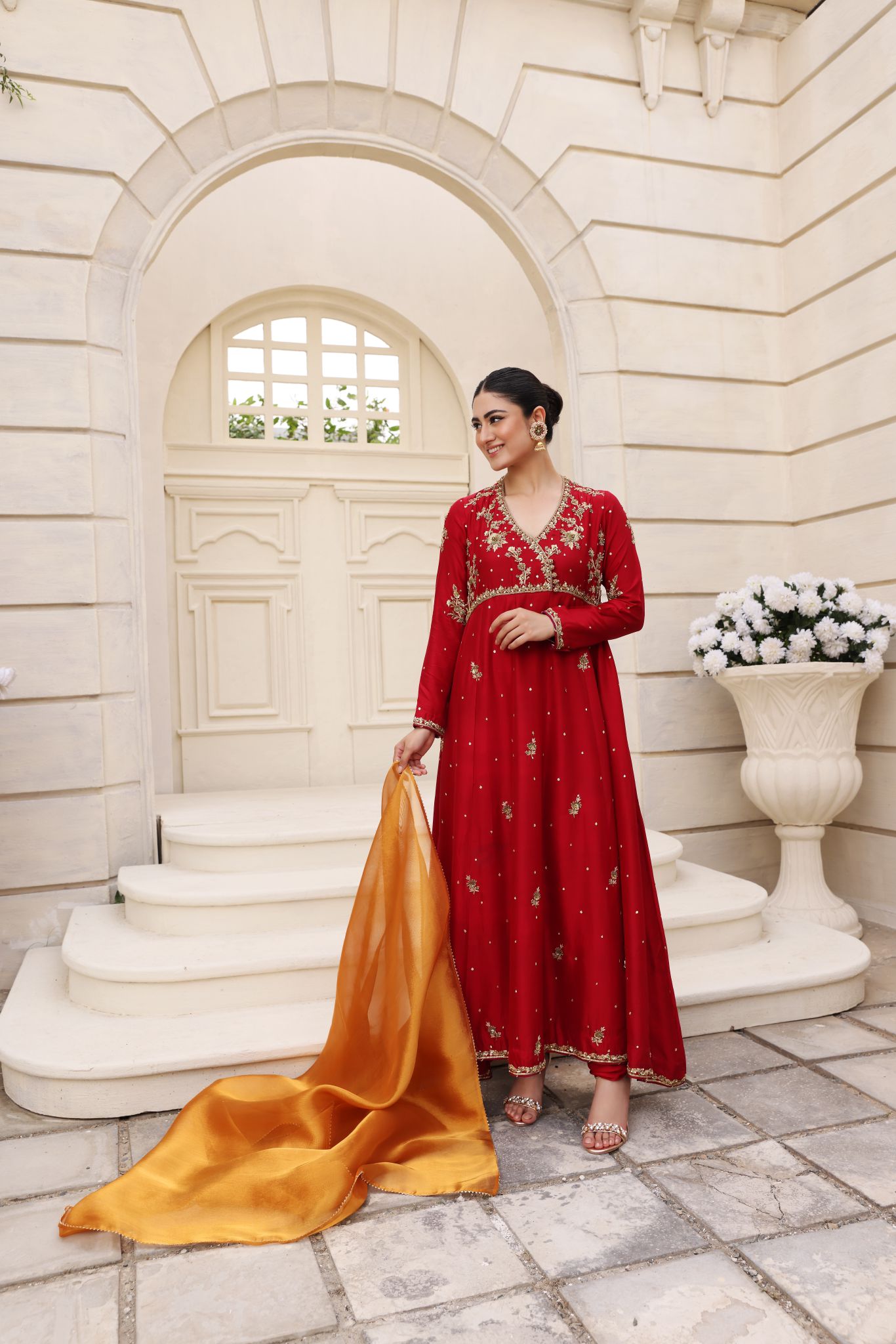 Maroon Zardozi Pure Raw Silk Pishwas (3-Piece) - Image 5