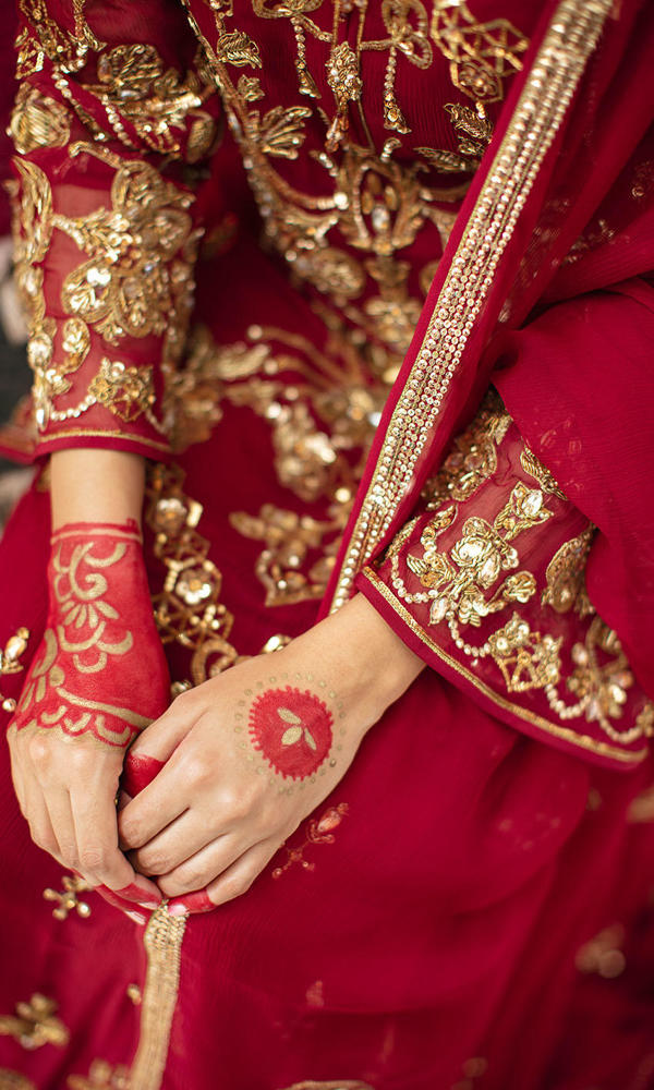 Maroon Hand-Embellished Chiffon Salwar Kameez (3-Piece) - Image 6