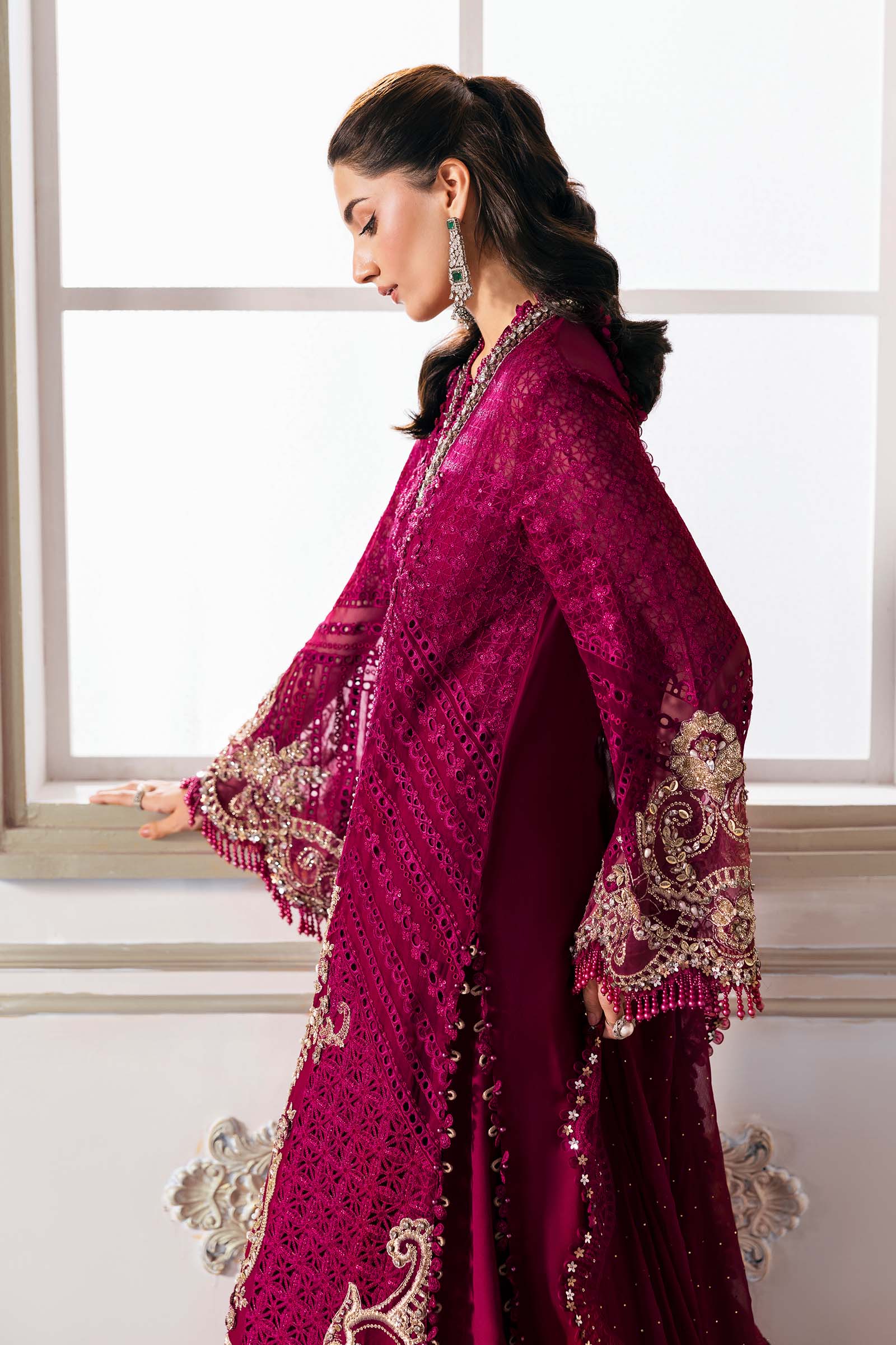 Pakistani Maroon Embroidered Chiffon & Organza 3-Piece Suit - Image 7