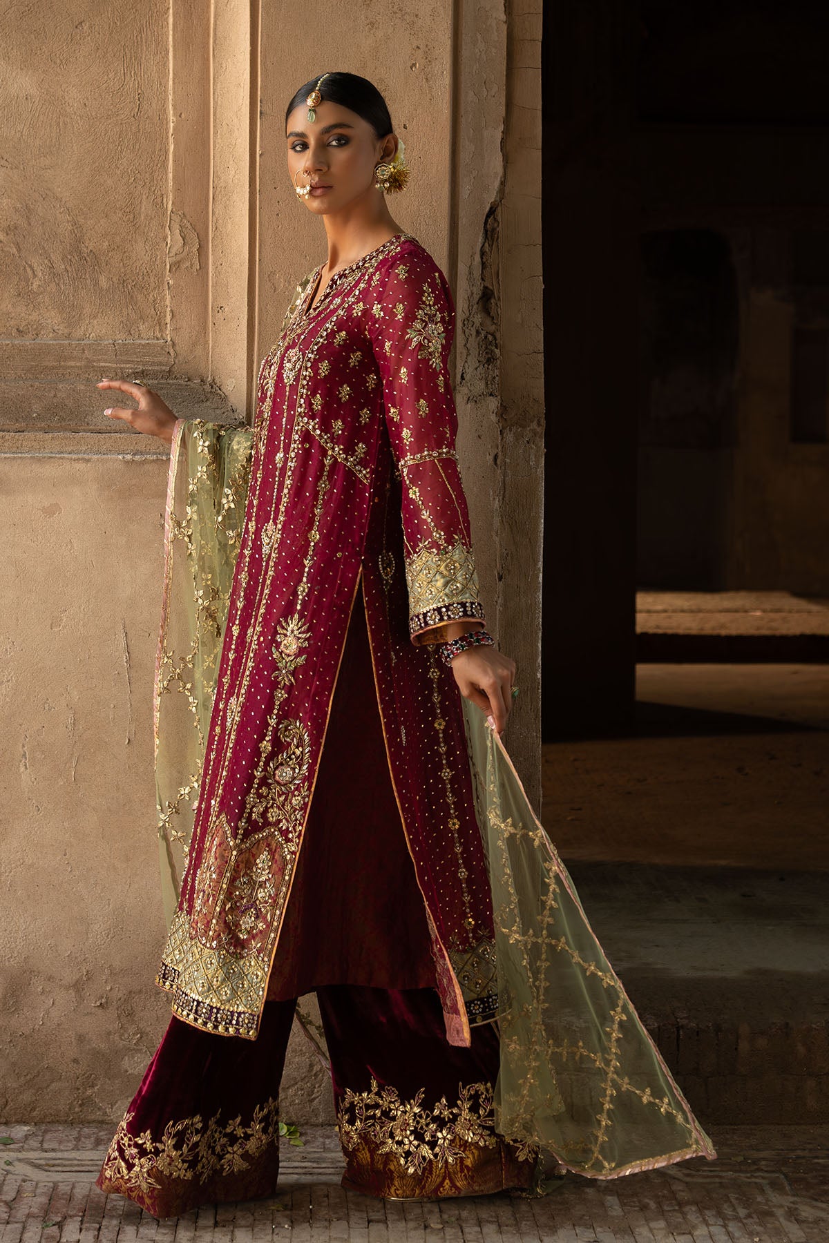Maroon Zari Velvet Cotton Kameez (3-Piece) - Image 3