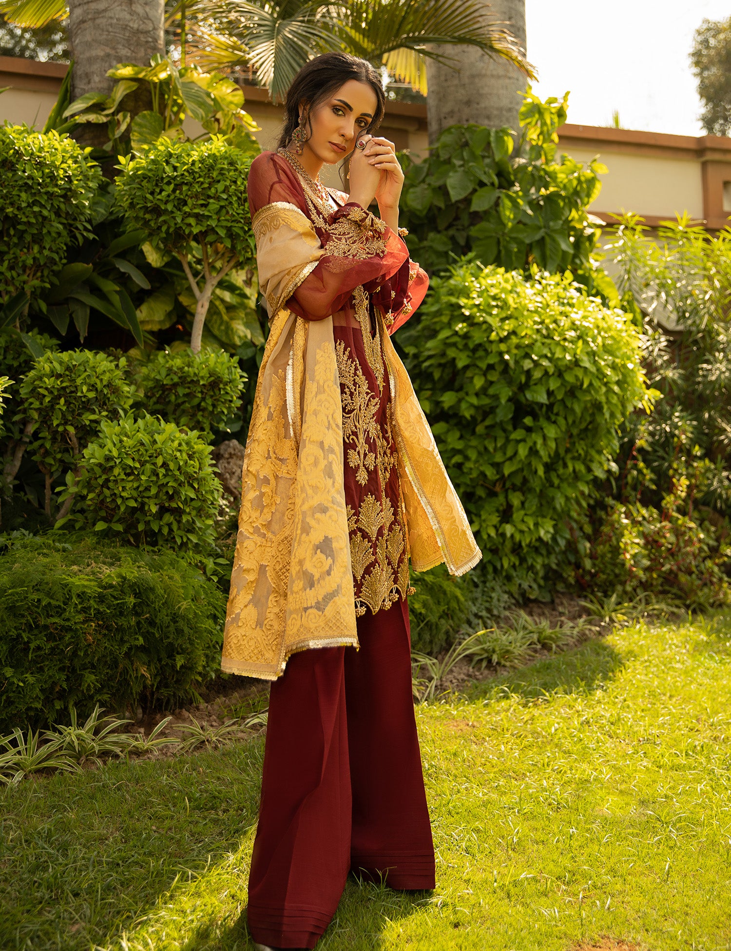 Maroon Embroidered Organza Salwar Kameez (3-Piece) - Image 3