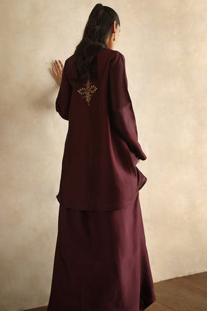 Deep Burgundy Gold Embroidered Silk Salwar Kameez (2-Piece) - Image 5