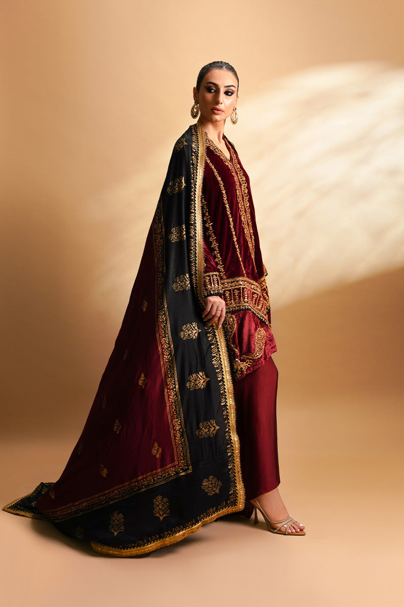 Maroon Maroori & Zardozi Velvet Kurta Set (3-Piece) - Image 4