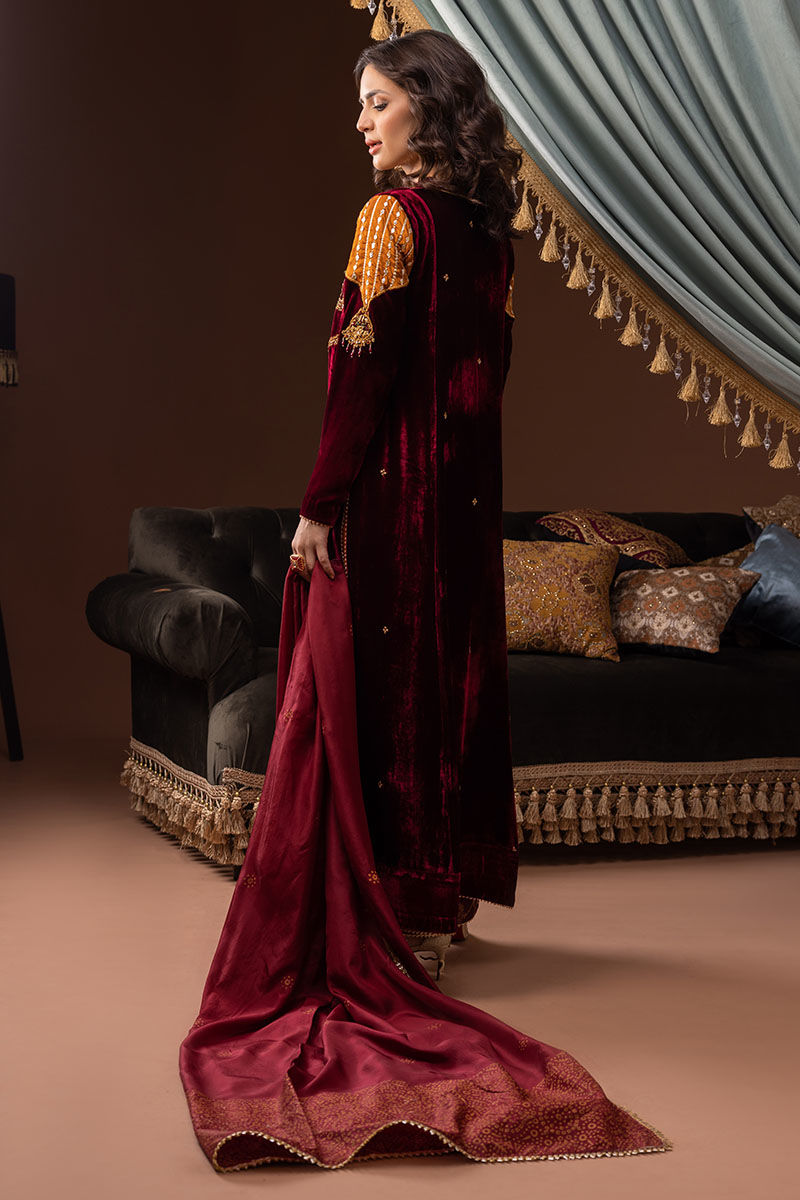 Pakistani Maroon Embroidered Velvet Salwar Kameez (3-Piece) - Image 3