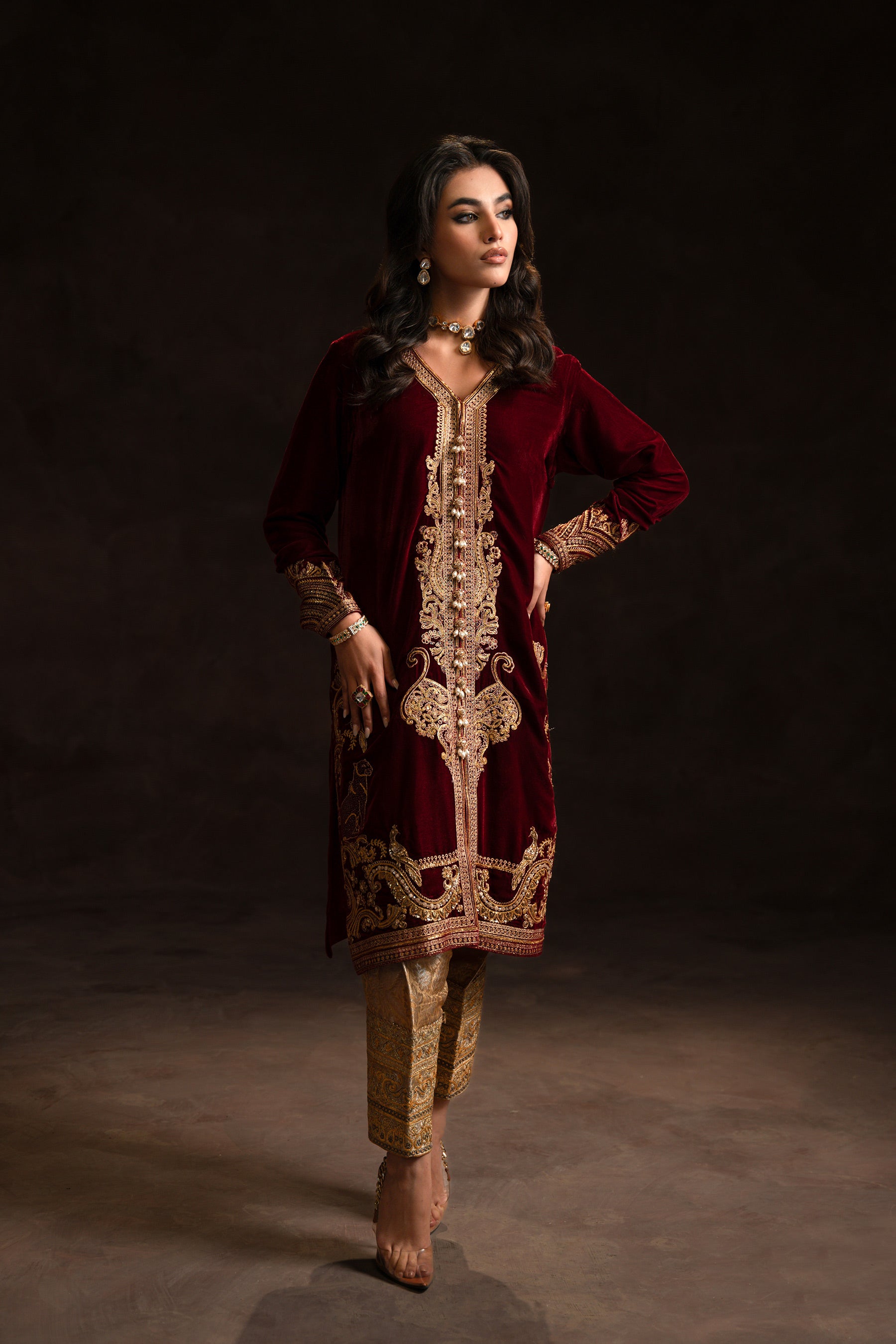 Maroon Gold Embroidered Velvet Jamawar Salwar Kameez (3-Piece) - Image 2
