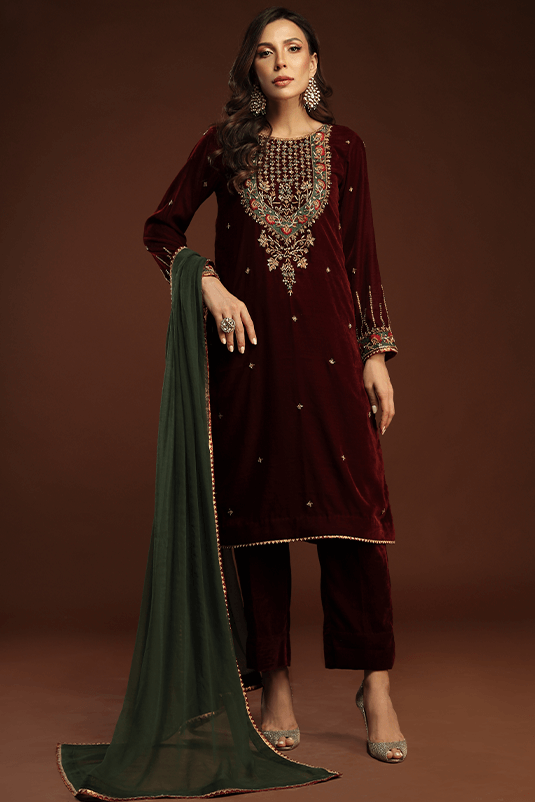 Pakistani Maroon Hand-Embroidered Velvet Salwar Kameez (3-Piece) - Image 2
