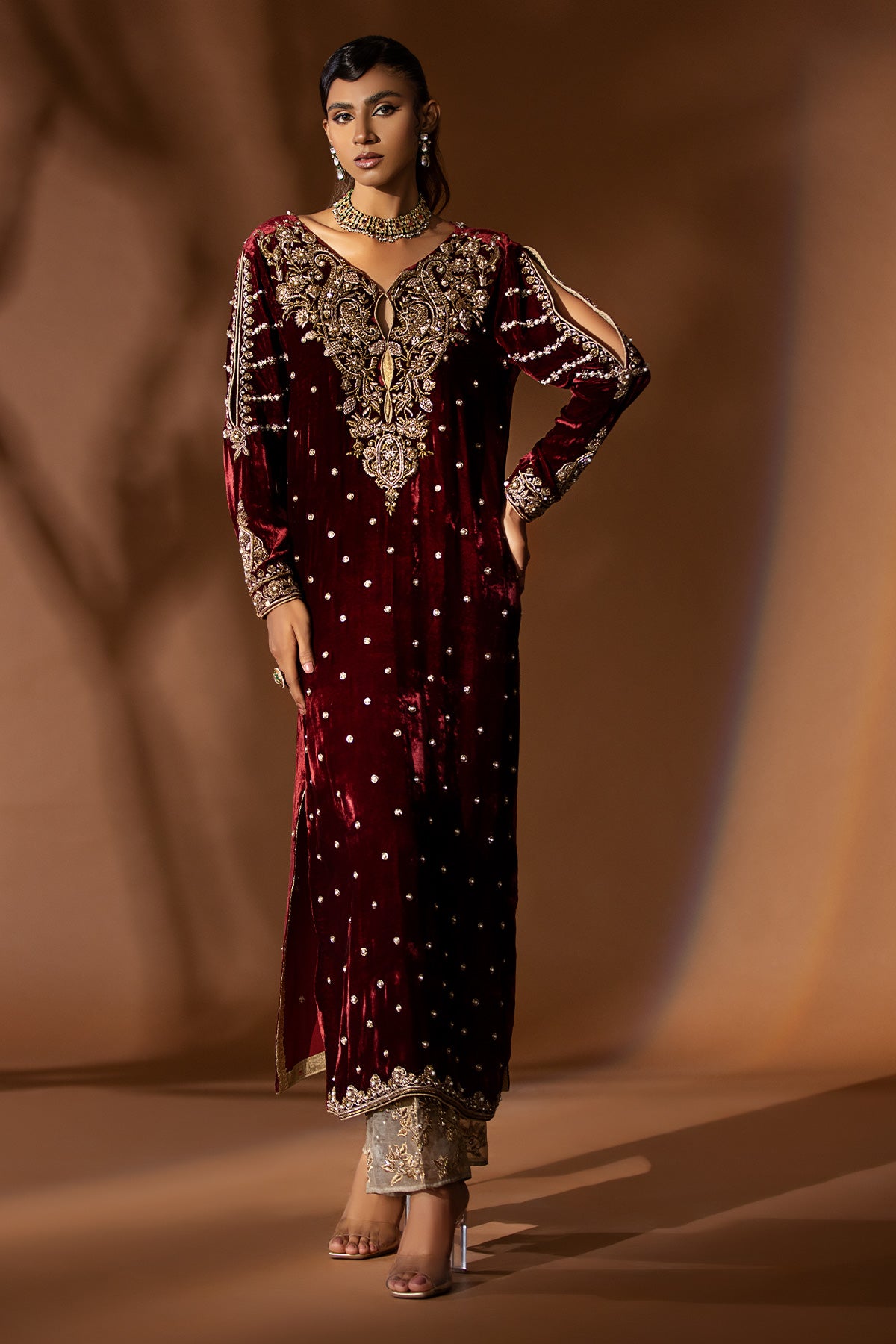 Maroon Zardozi Velvet Salwar Kameez (2-Piece) - Image 1