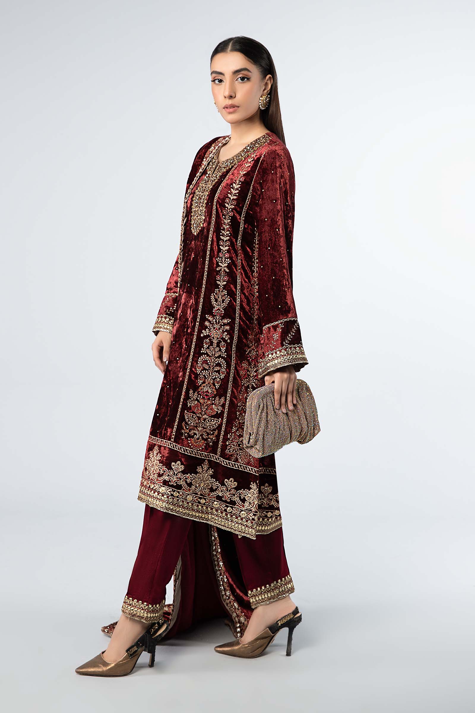 Pakistani Maroon Embroidered Velvet 3-Piece Suit - Image 7
