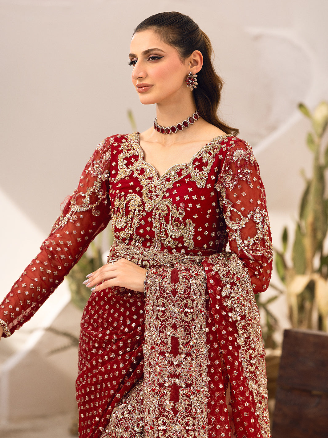 Maroon Hand-Embellished Organza Saree (2-Piece) - Image 13