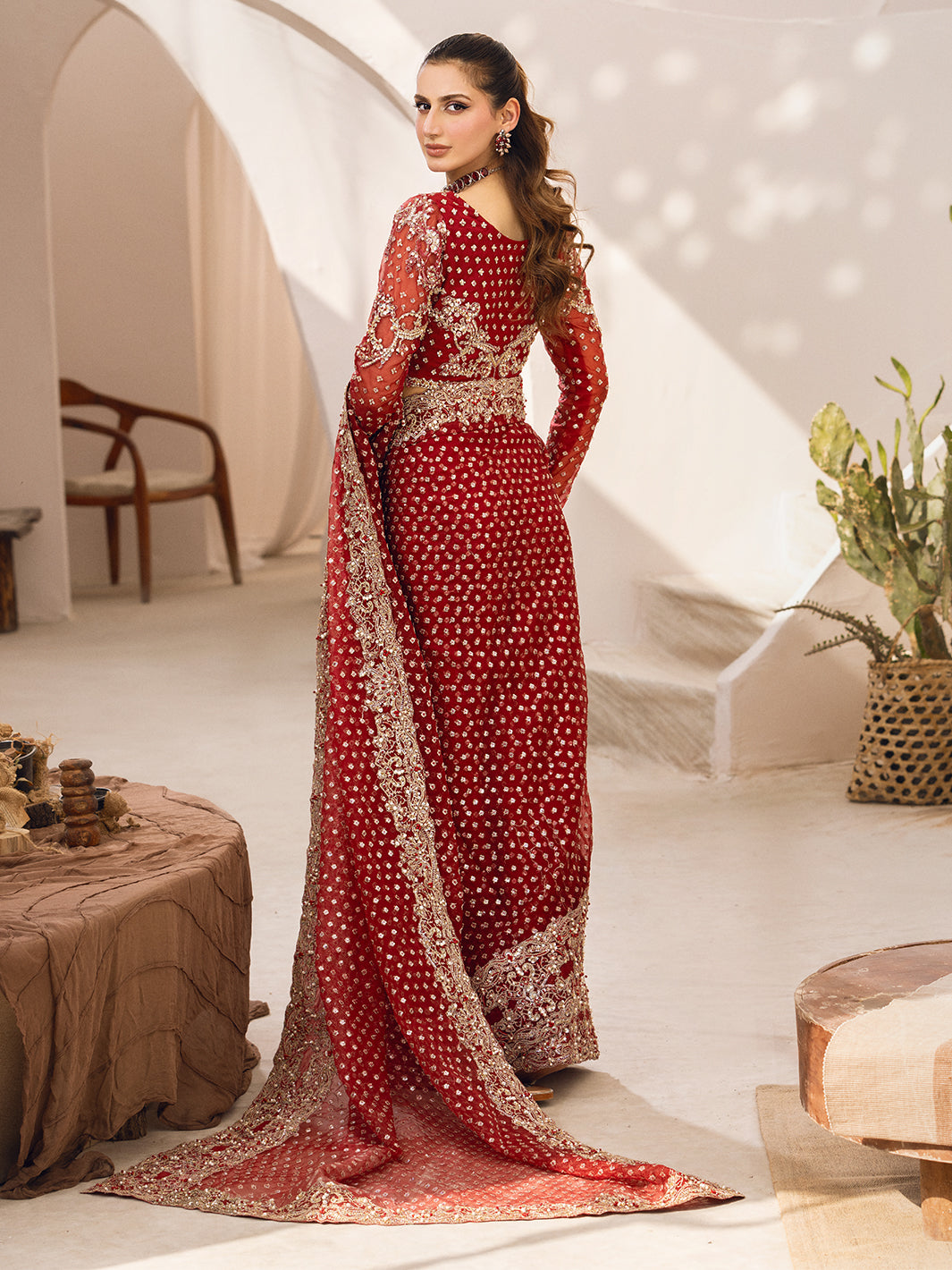 Maroon Hand-Embellished Organza Saree (2-Piece) - Image 12