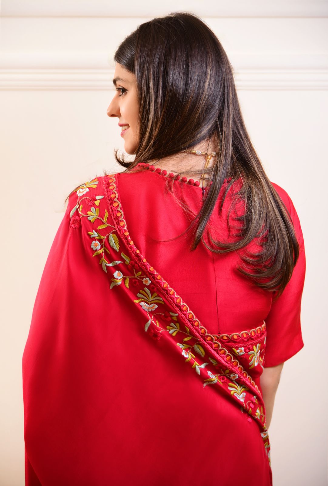 Pakistani Maroon Floral Embroidered Pure Silk Saree (2-Piece) - Image 3