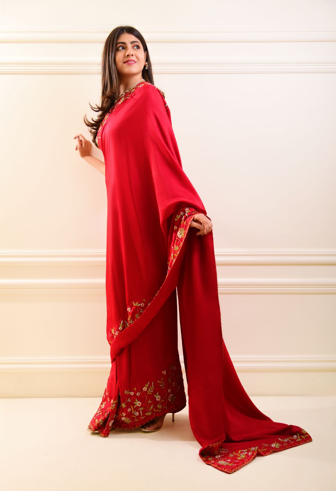 Pakistani Maroon Floral Embroidered Pure Silk Saree (2-Piece) - Image 4