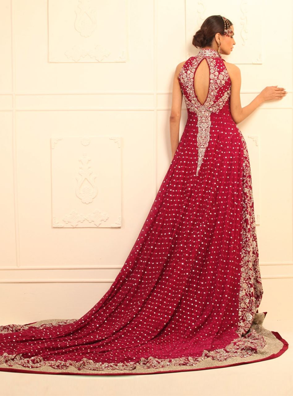 Pakistani Maroon Embroidered Khaddi Net Sharara Set (3-Piece) - Image 3