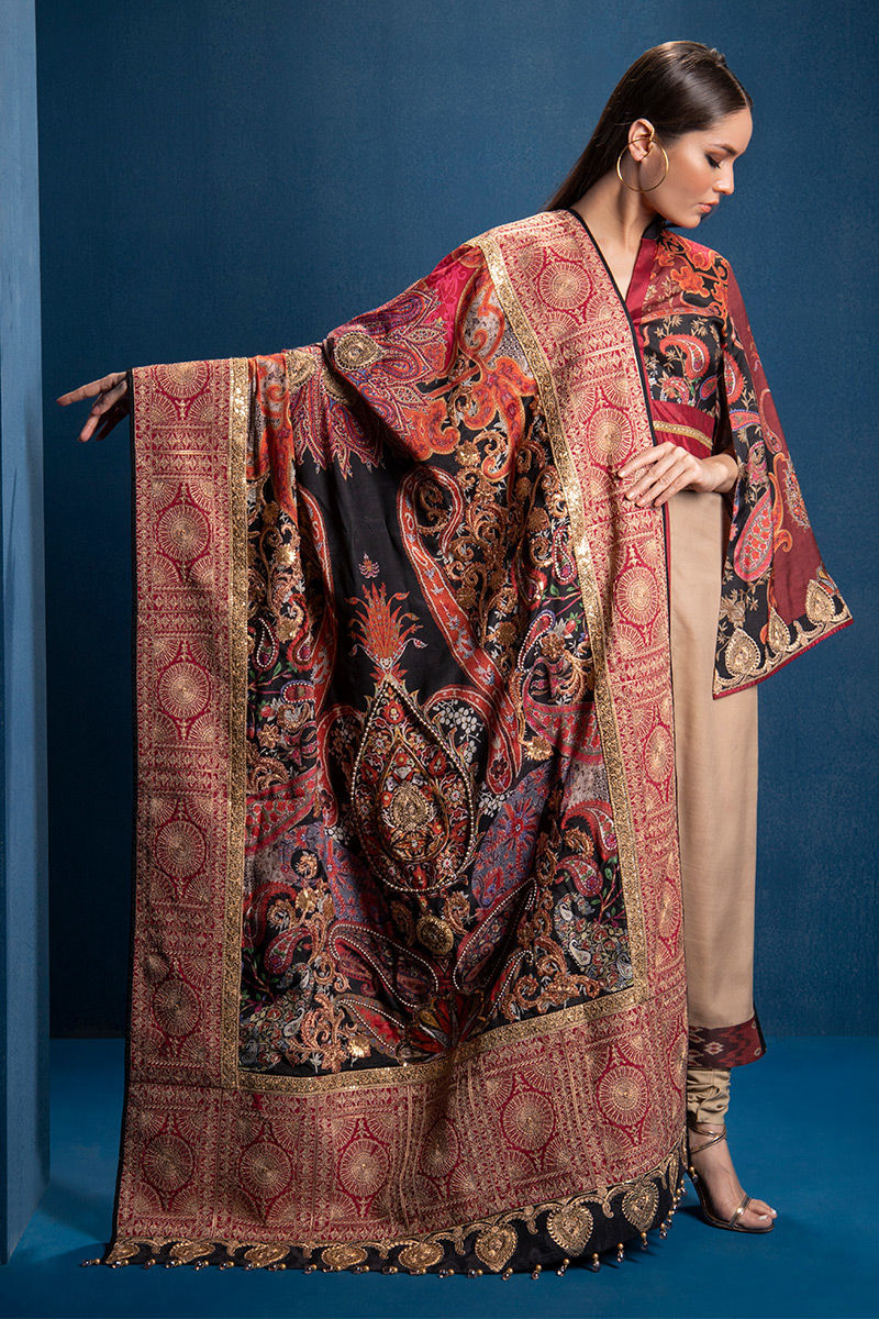 Pakistani Deep Maroon & Black Embellished Silk Shawl (1-Pc) - Image 3