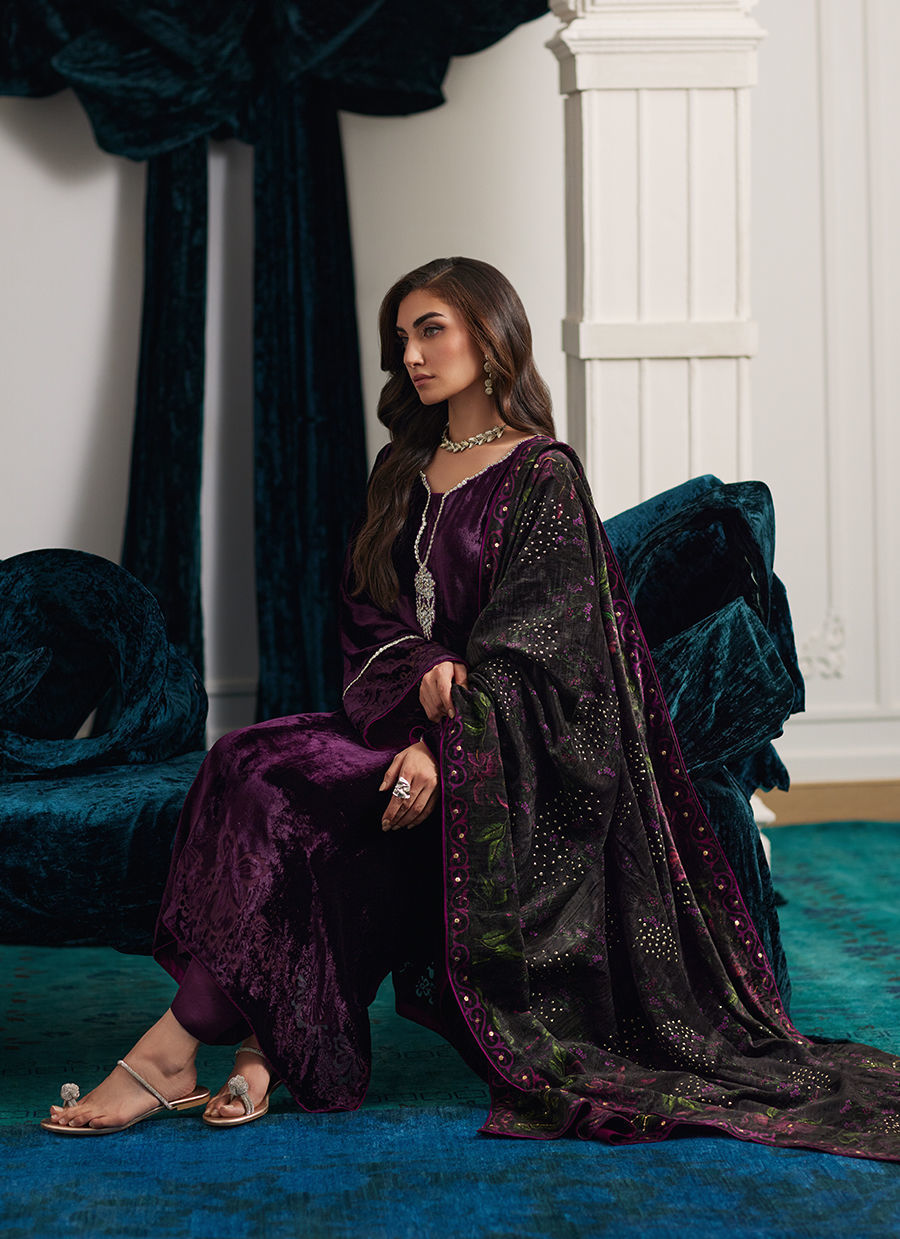 Pakistani Burgundy Embroidered Velvet Shawl (1-Pc) - Image 1