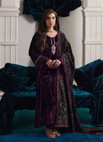 Pakistani Burgundy Embroidered Velvet Shawl (1-Pc) - Image 3