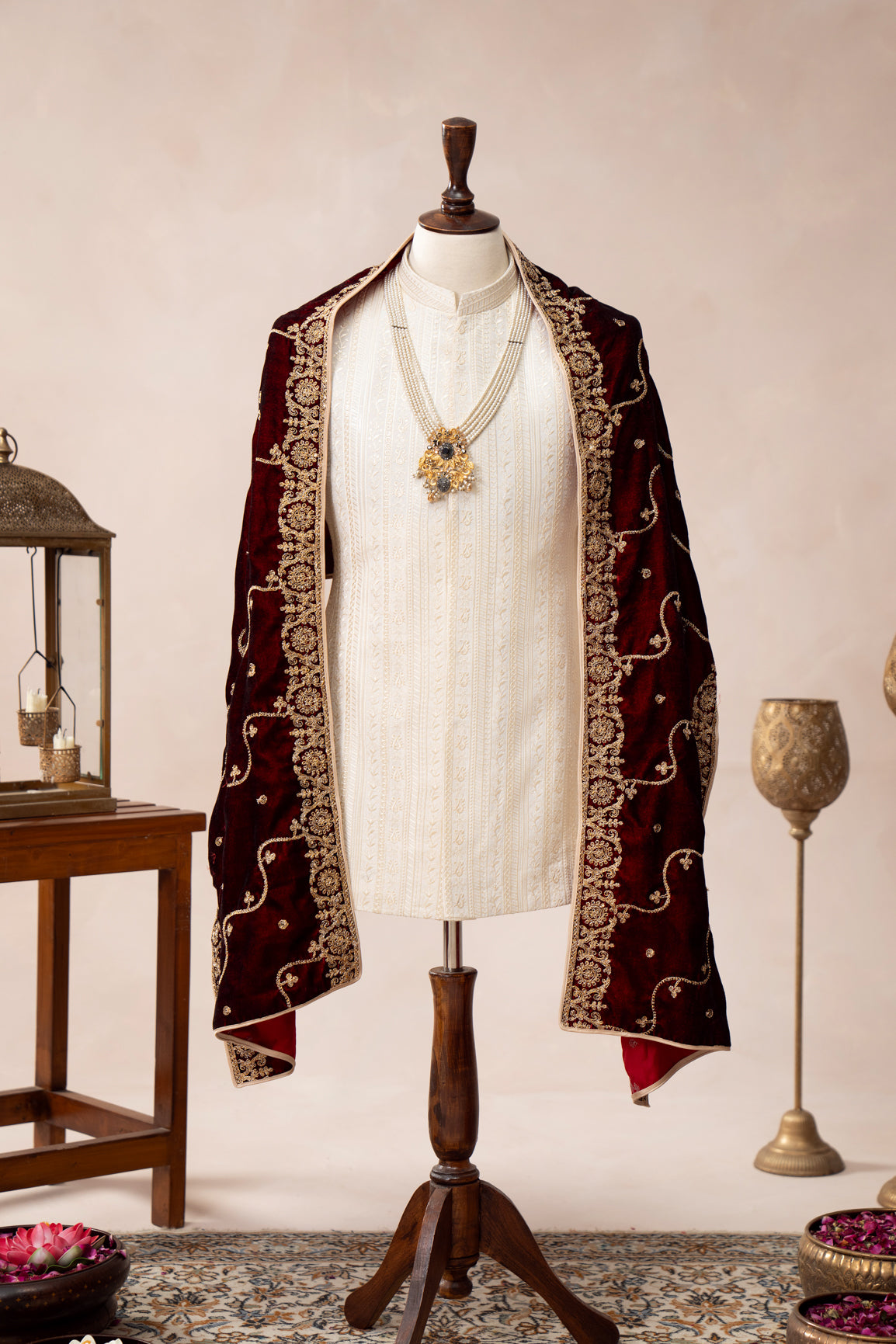 Maroon Embroidered Velvet Shawl (1-Pc) - Image 6
