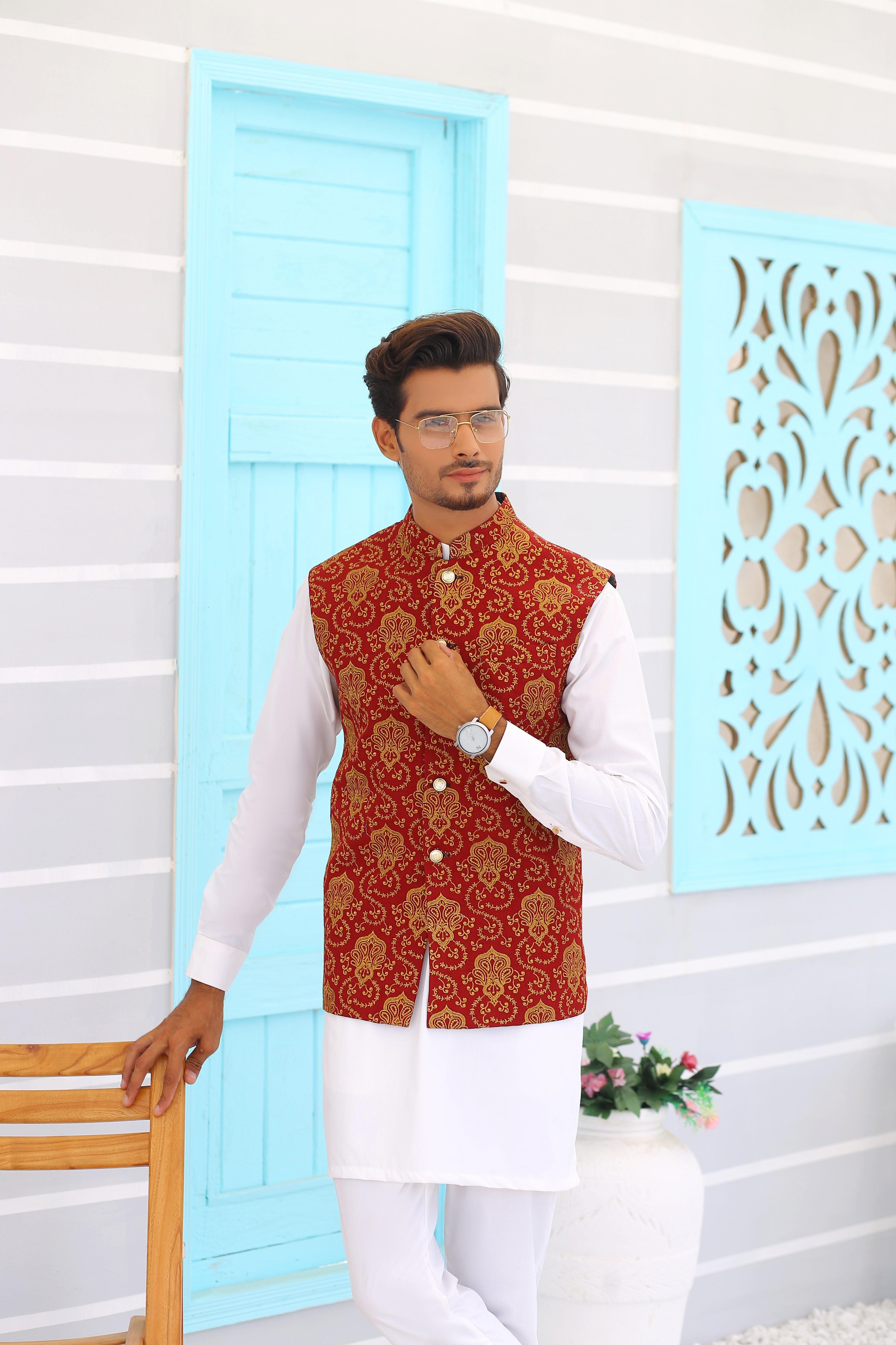 Maroon Gold Brocade Waistcoat Kurta Set (3-Piece) - Image 4