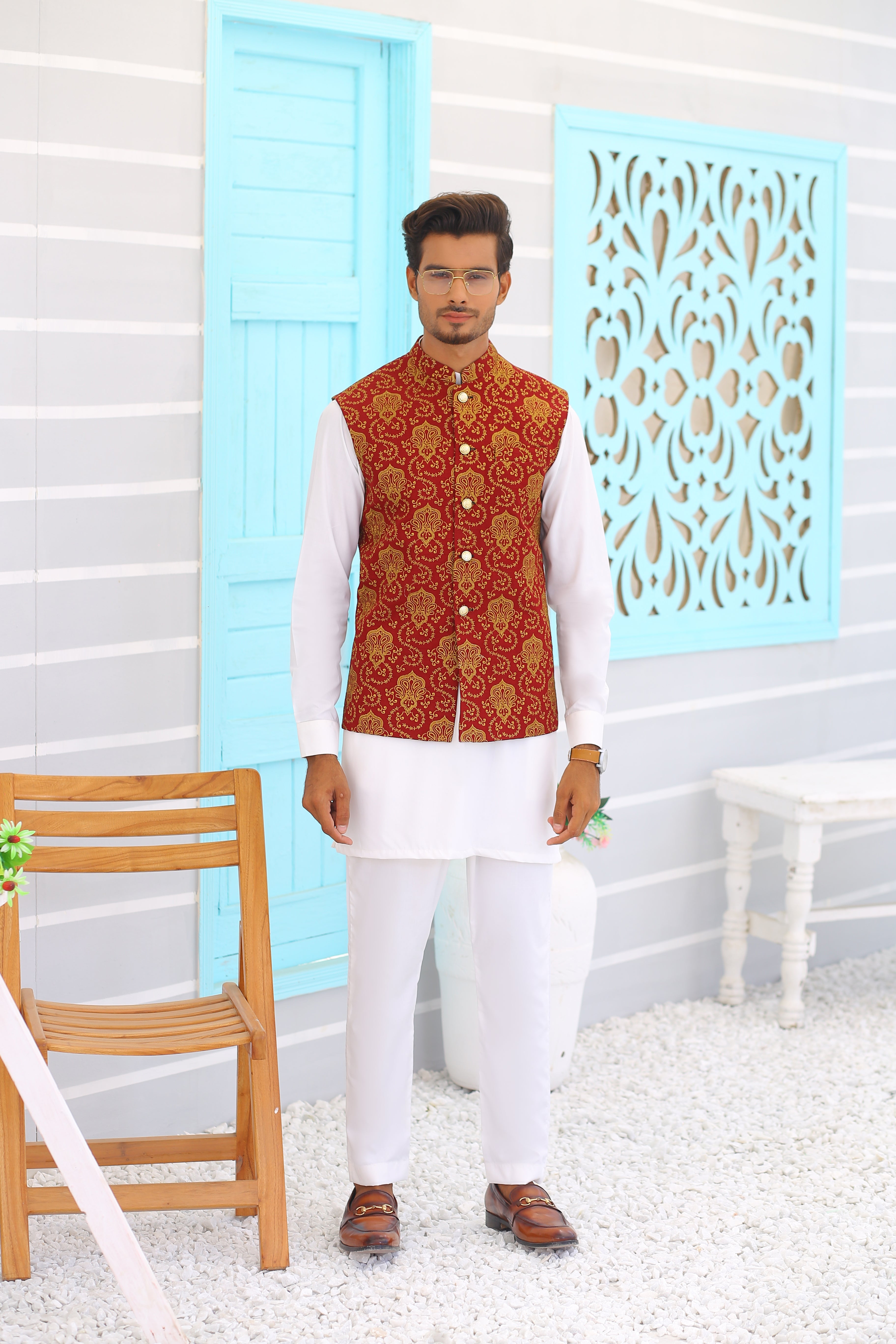 Maroon Gold Brocade Waistcoat Kurta Set (3-Piece) - Image 5