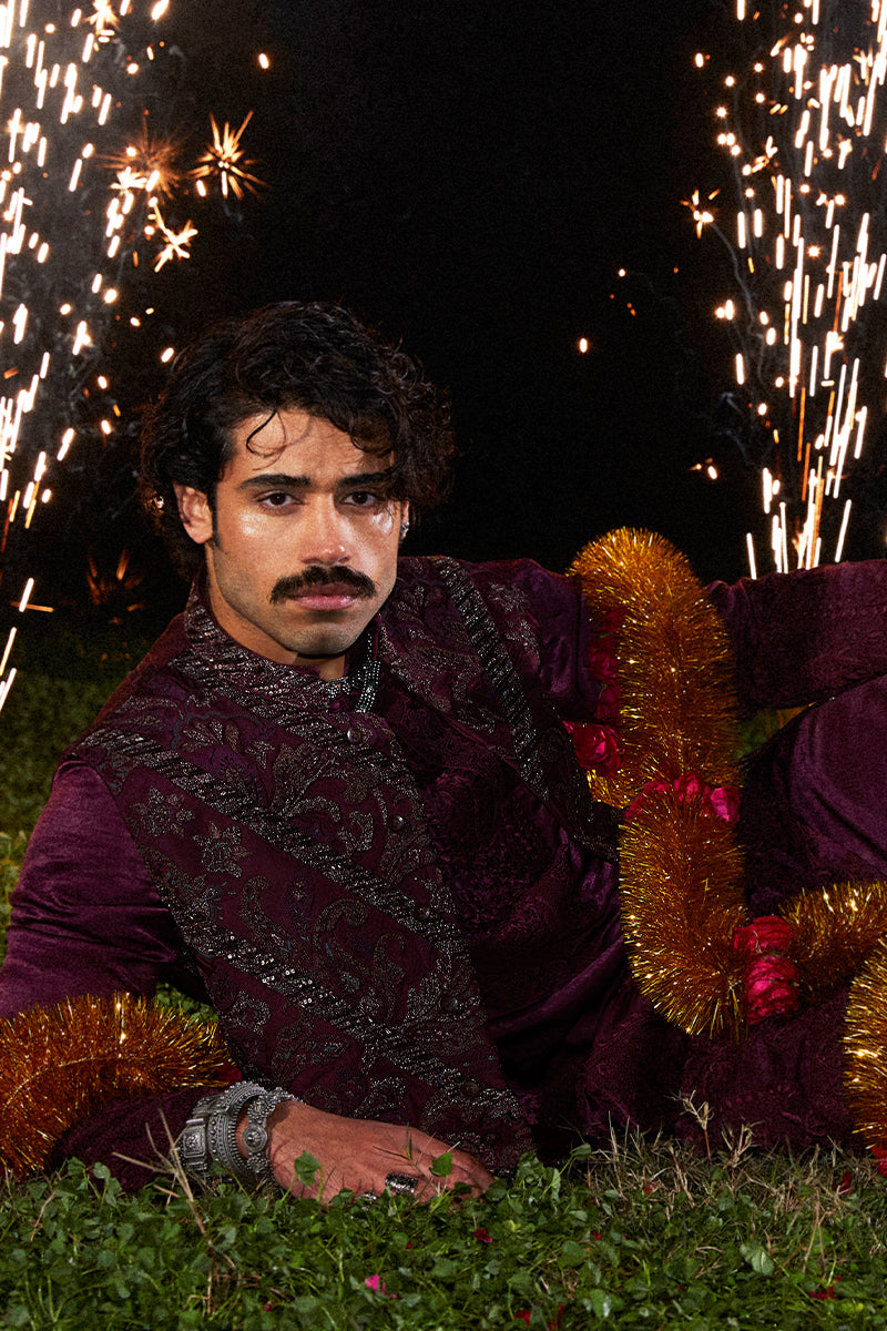 Burgundy Resham Embroidered Handloom Waistcoat Kurta (3-Piece) - Image 2