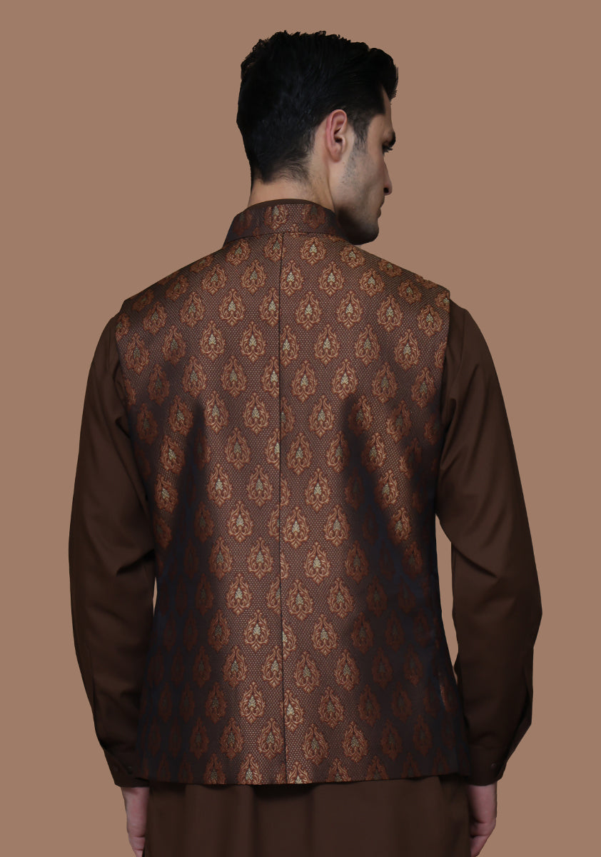 Rust Jamawar Waistcoat Kurta Set (3-Piece) - Image 4