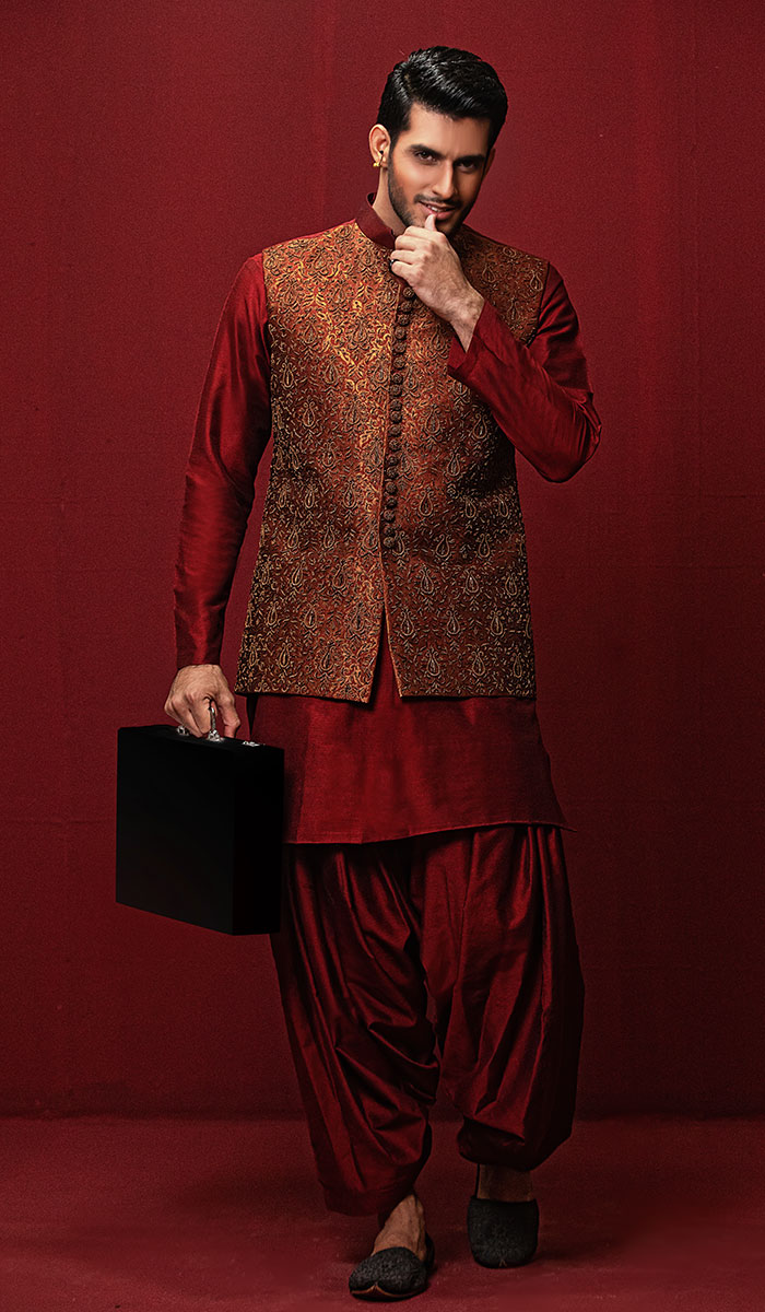 Merlot Maroon Embroidered Silk-Blend Waistcoat Kurta (3-Piece) - Image 1
