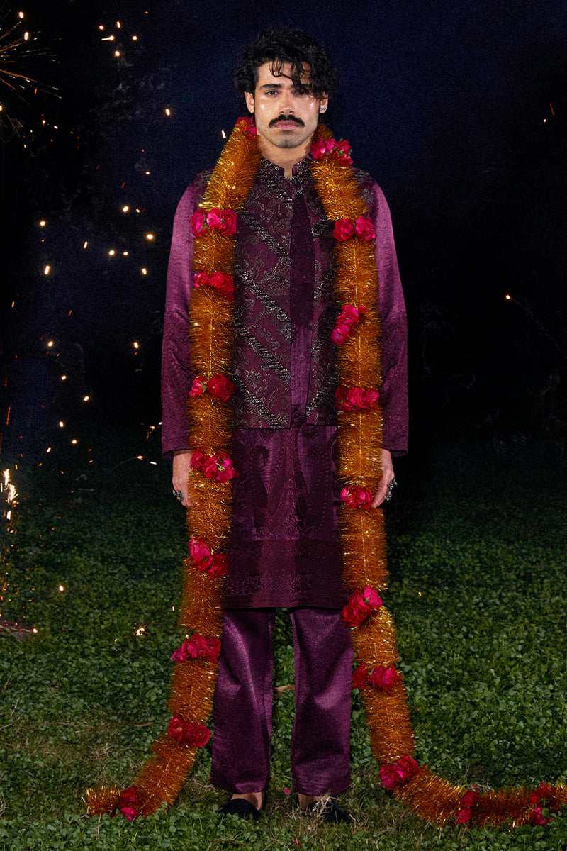 Burgundy Cutdana Embroidered Silk-Blend Waistcoat Kurta (3-Piece) - Image 1