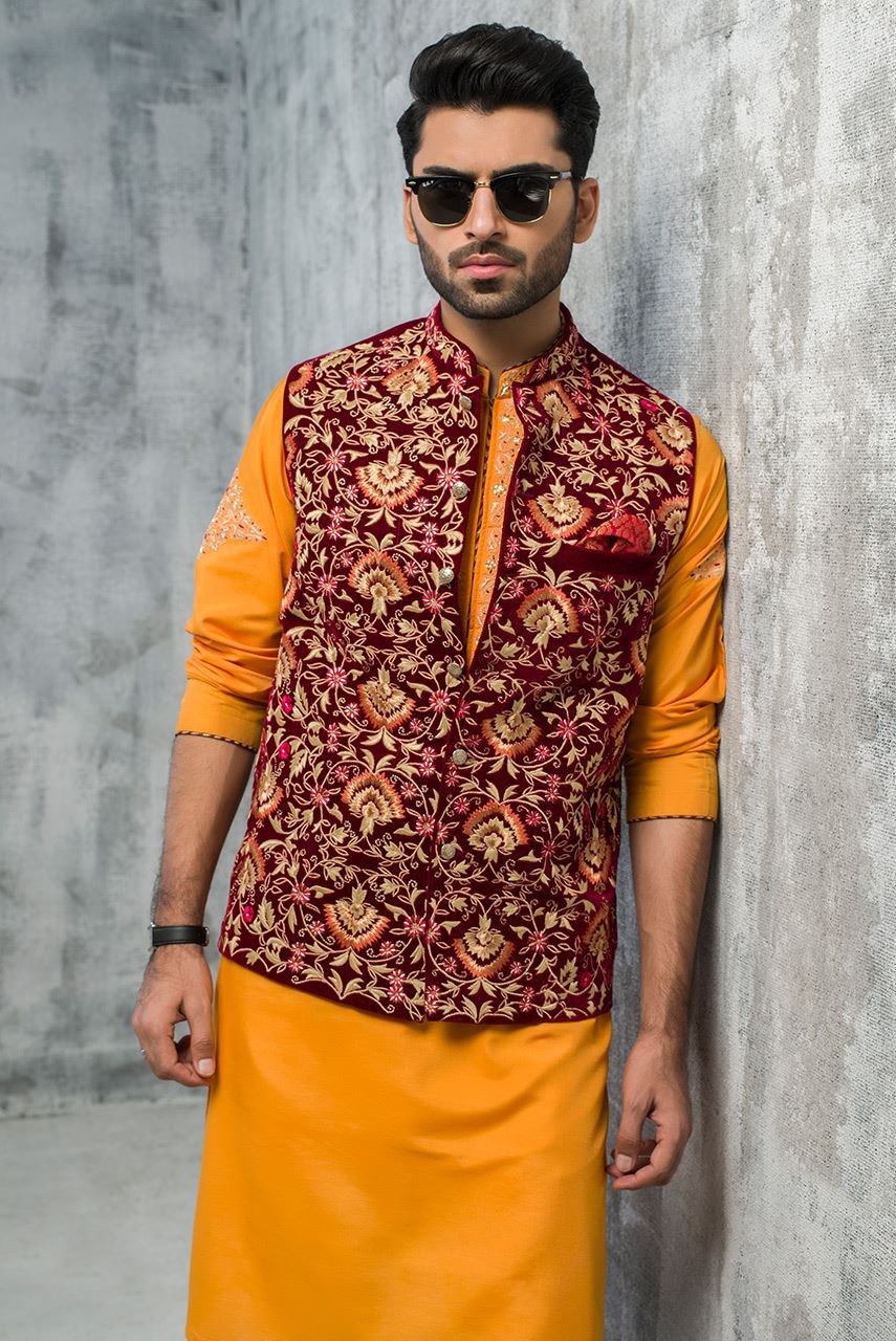 Maroon Resham Zari Velvet Waistcoat (2-Piece) - Image 1