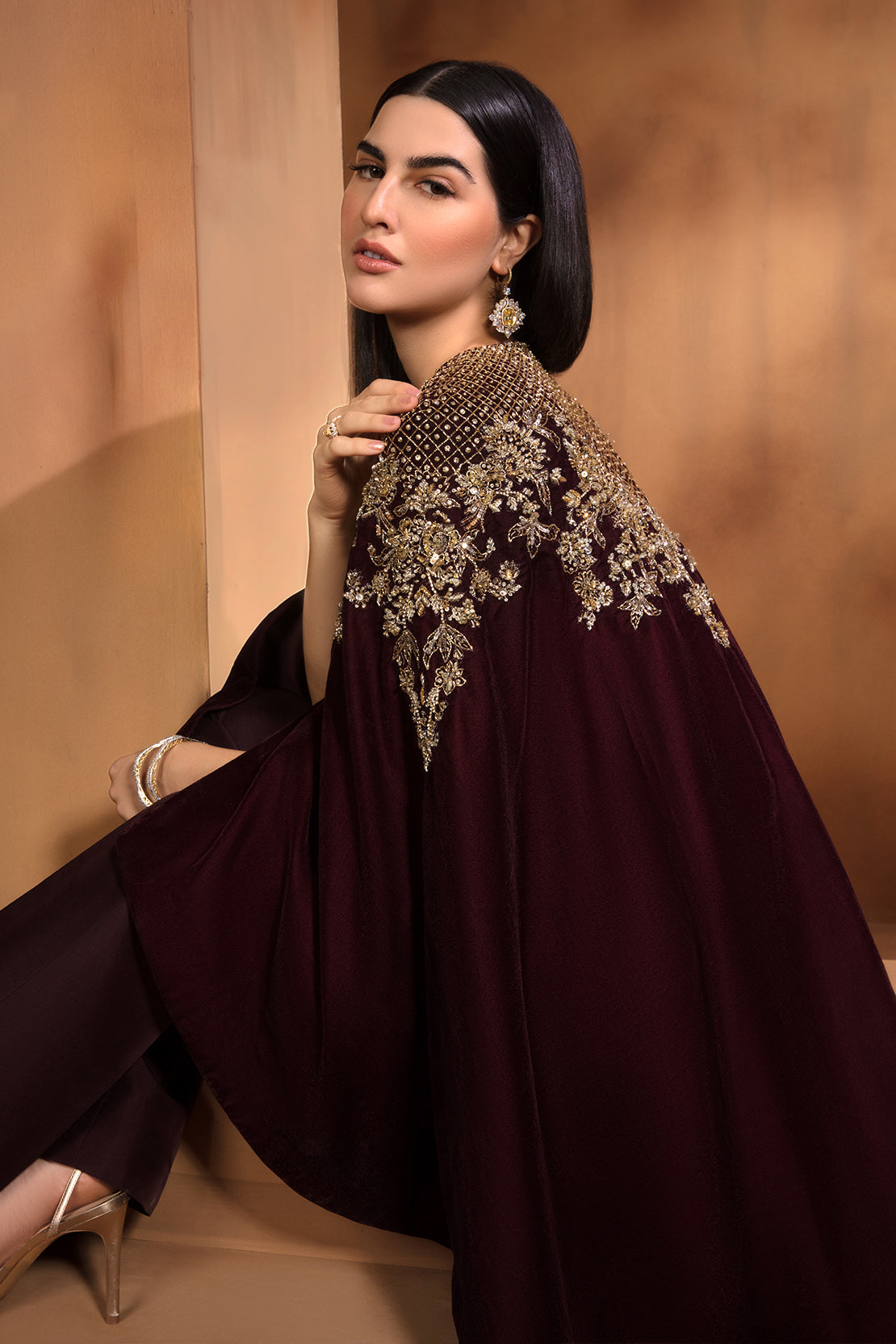 Pakistani Maroon Embroidered Crepe Cape Dress (2-Piece) - Image 7